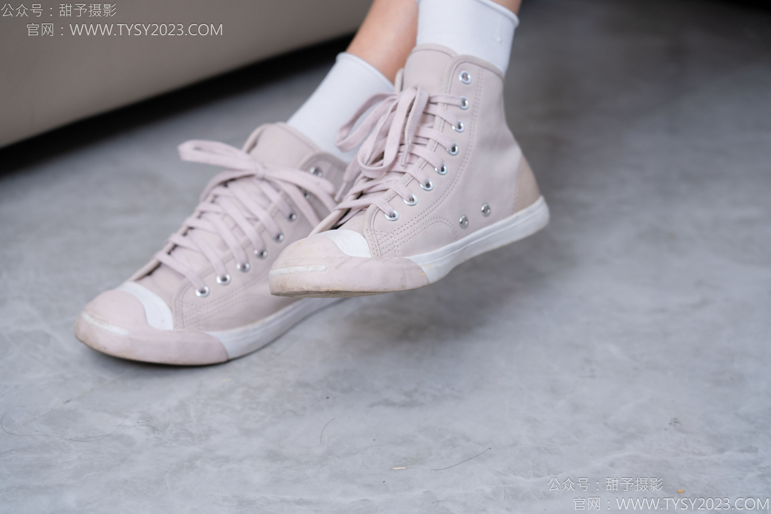 甜予摄影 No.186 娃娃 - 帆布鞋、白棉袜、裸足/(129P)