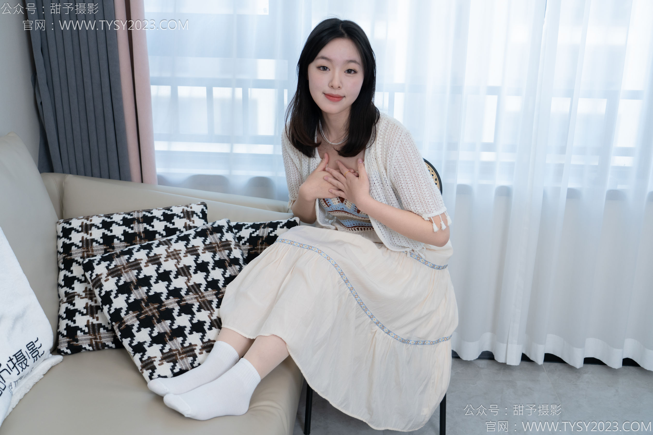 甜予摄影 No.173 小葵 - 棉鞋、白棉袜、薄肉丝/(135P)