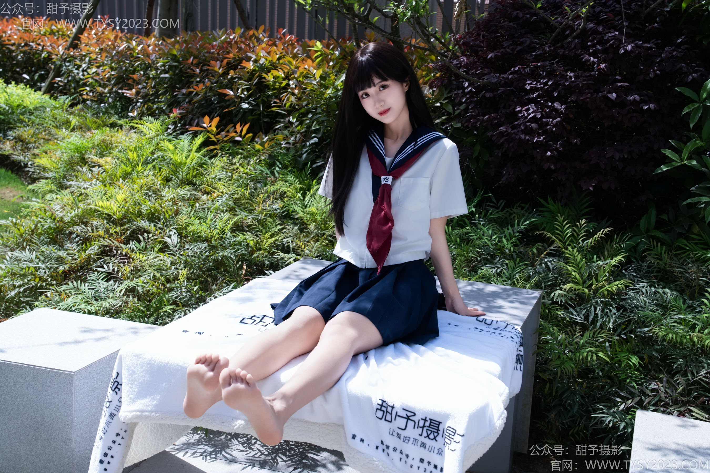 甜予摄影 No.193 小甜桃 - 皮鞋、大腿袜、裸足/(129P)