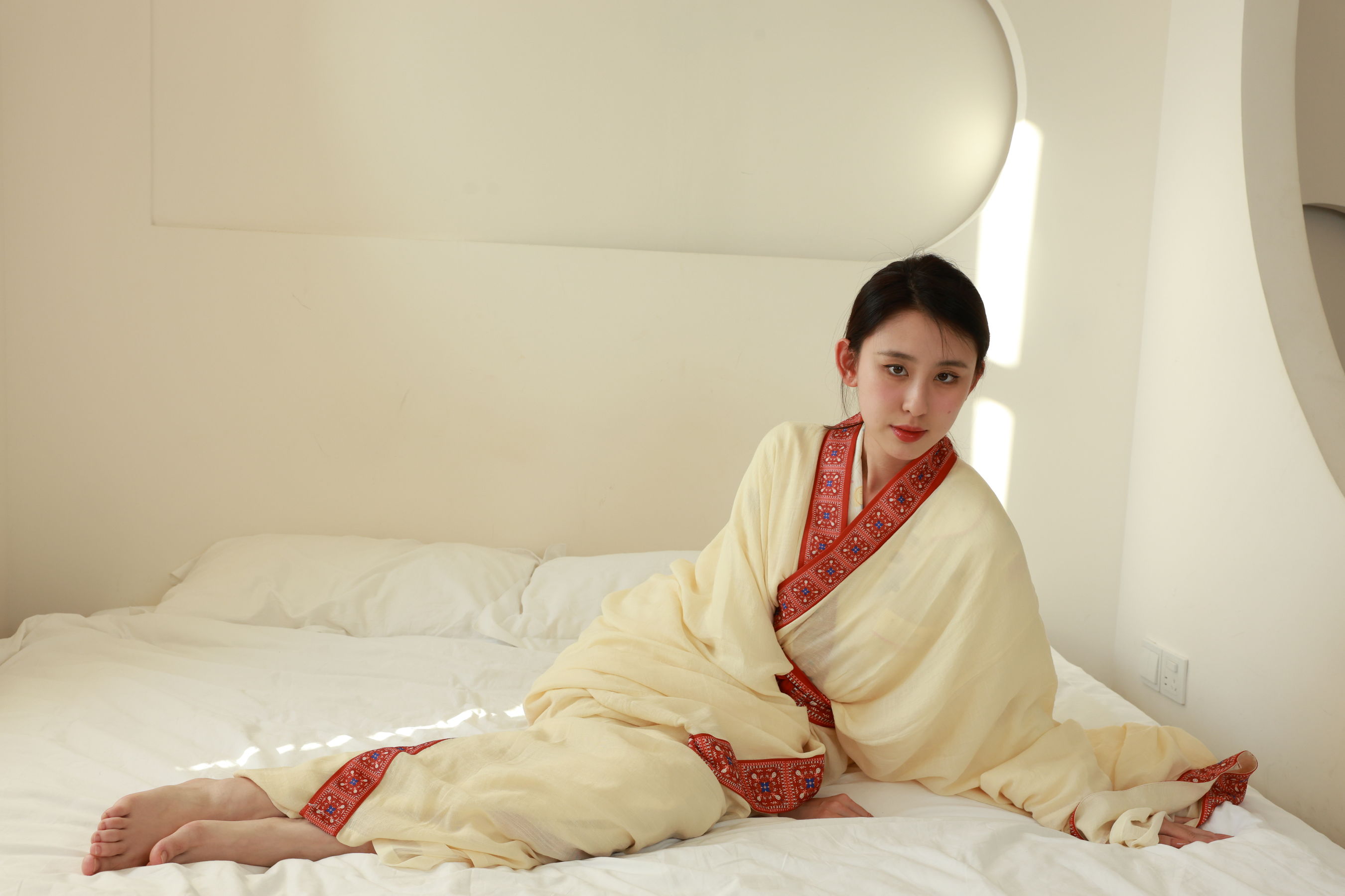 绮梦摄影 2024.09.10 No.021 yaya 珍藏无修无水印版/(436P)