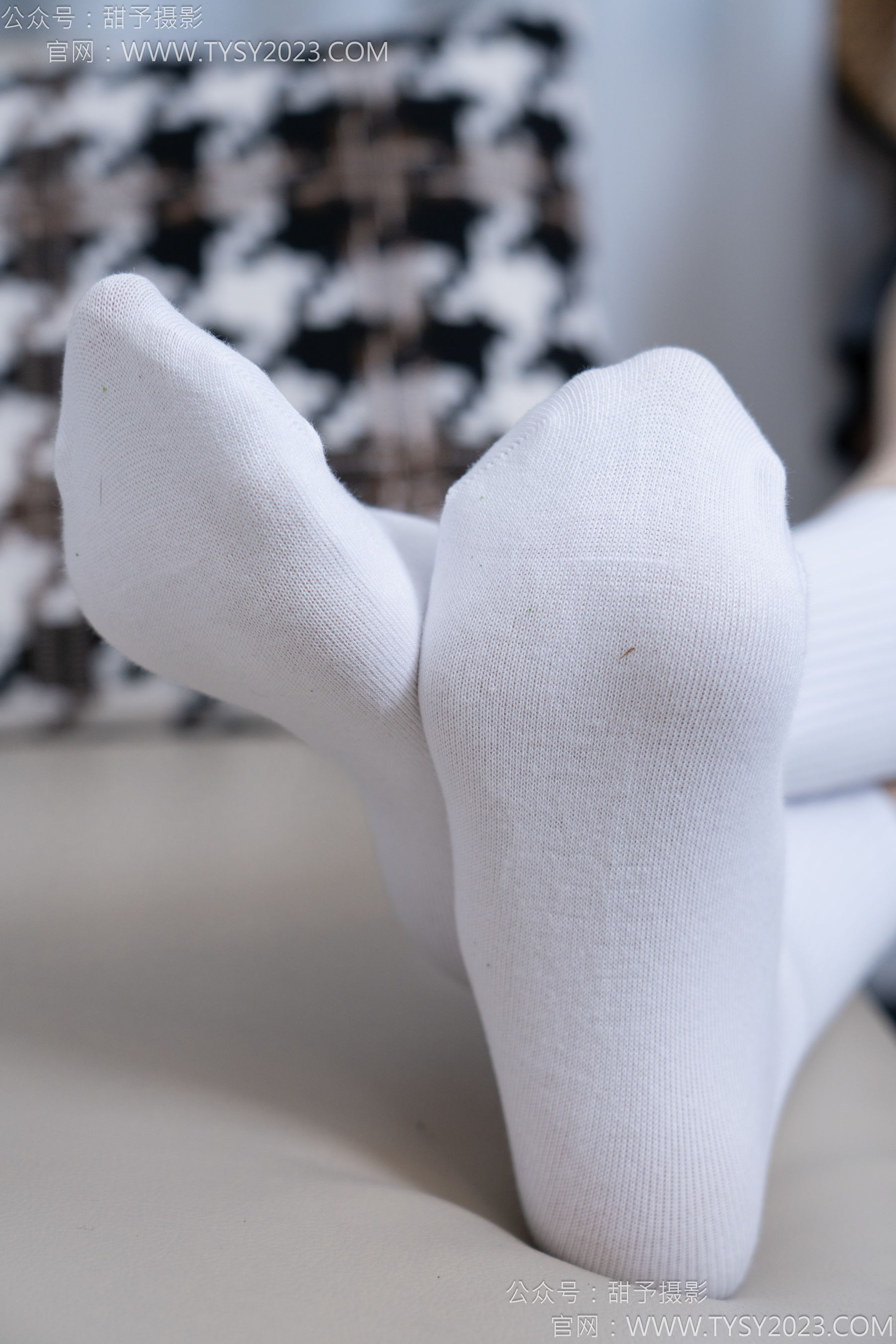 甜予摄影 No.185 珞珞 - 皮鞋、白棉袜、厚肉丝/(130P)