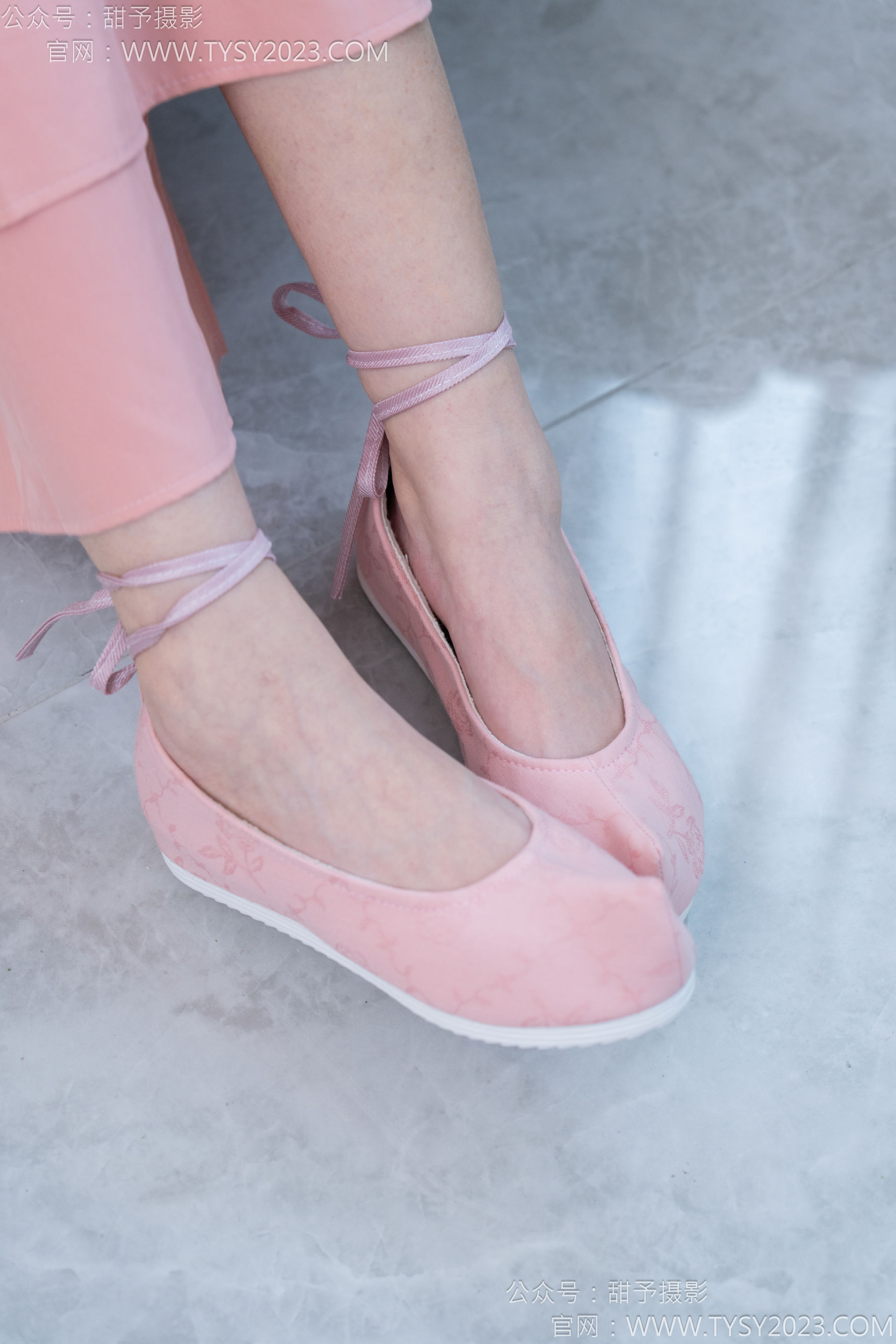 甜予摄影 No.183 知知 - 布鞋、白棉袜、裸足/(148P)