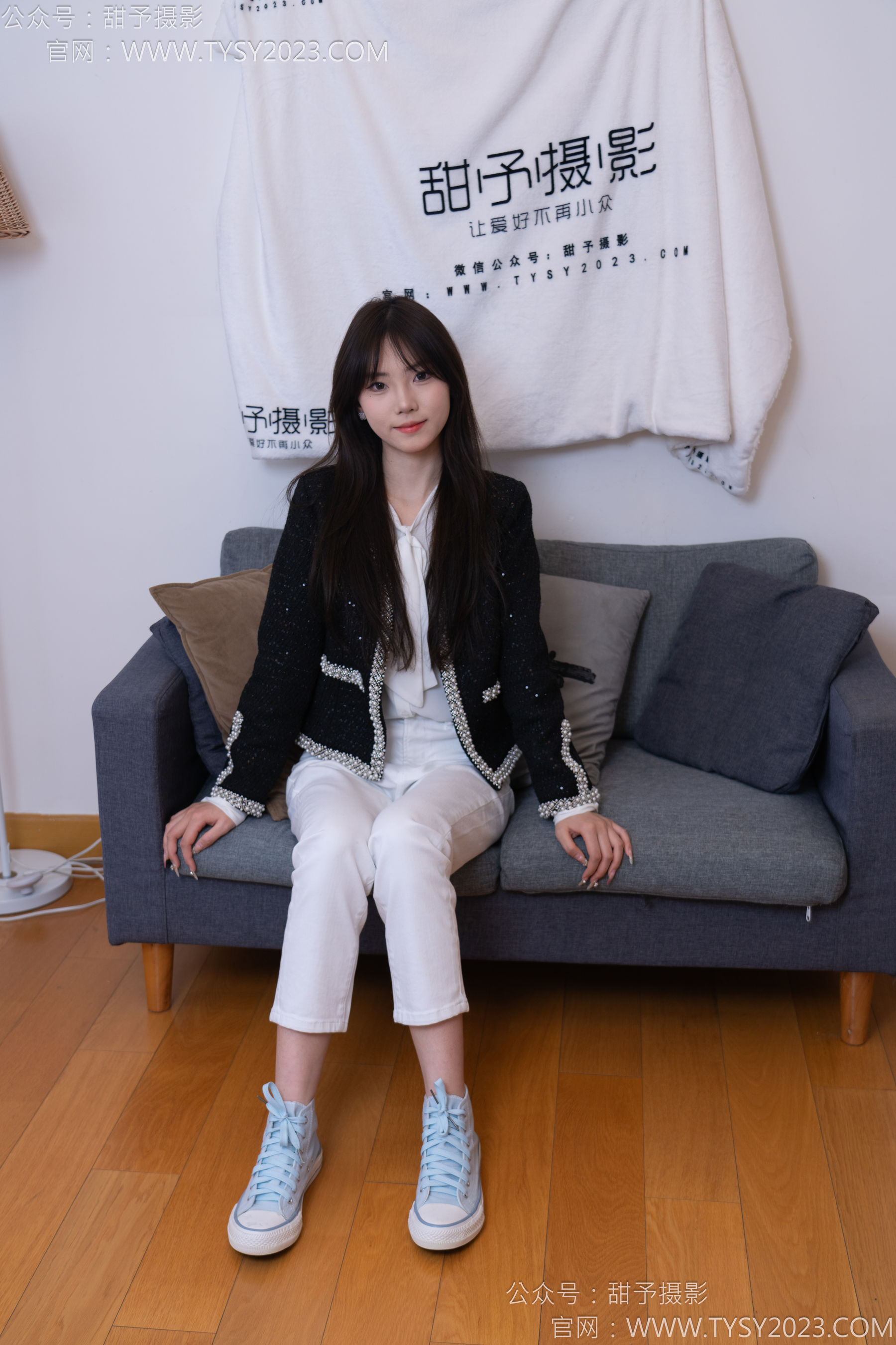 甜予摄影 No.171 璇璇 - 帆布鞋、白棉袜、抖腿剧情/(151P)