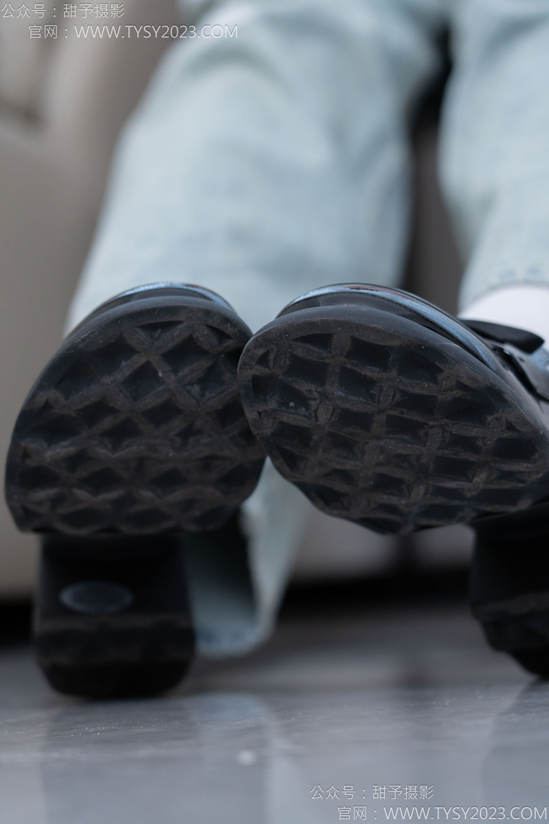 甜予摄影 No.162 知知 - 皮鞋、白棉袜、裸足/(125P)