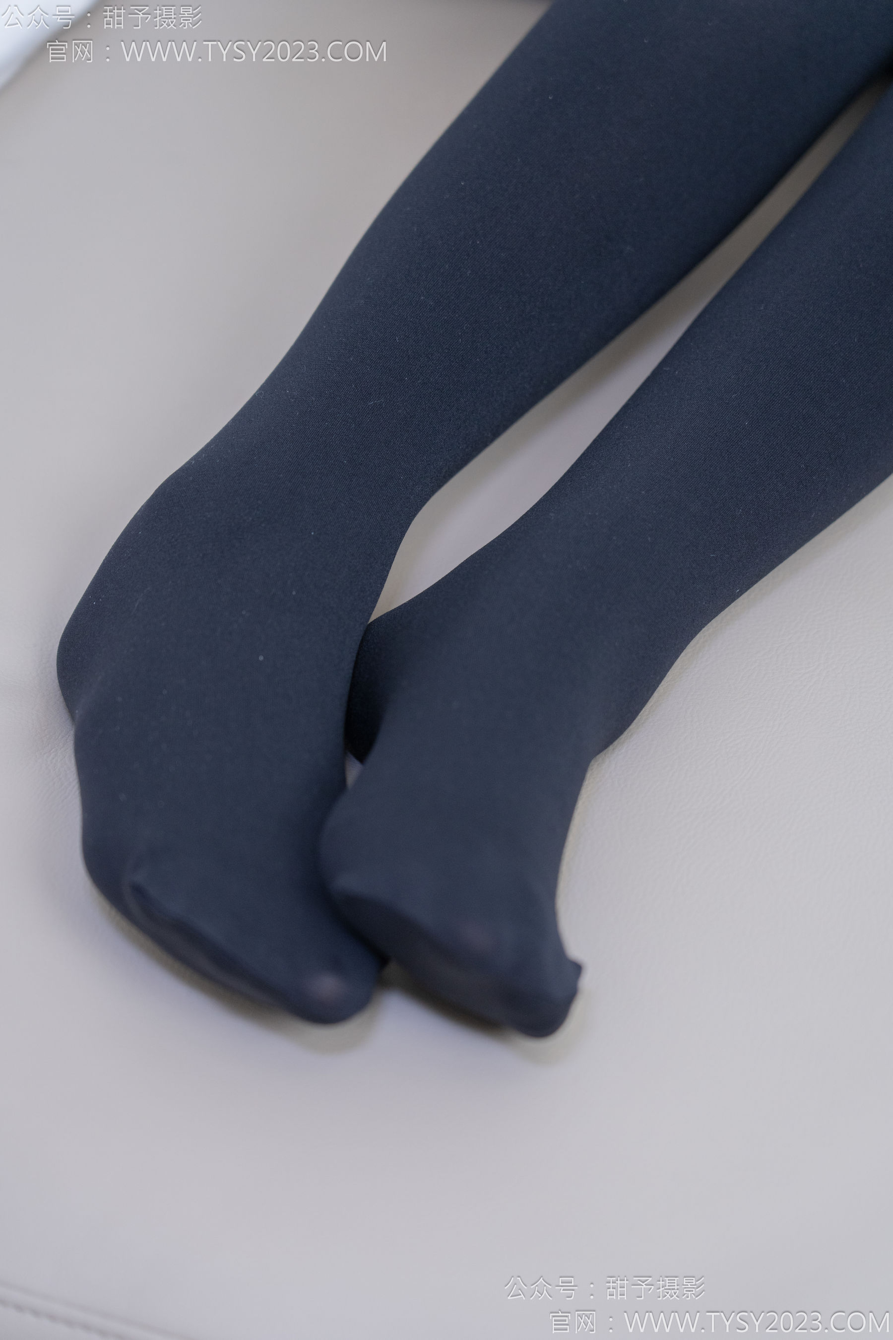 甜予摄影 No.187 知知 - 高跟鞋、厚黑丝/(127P)