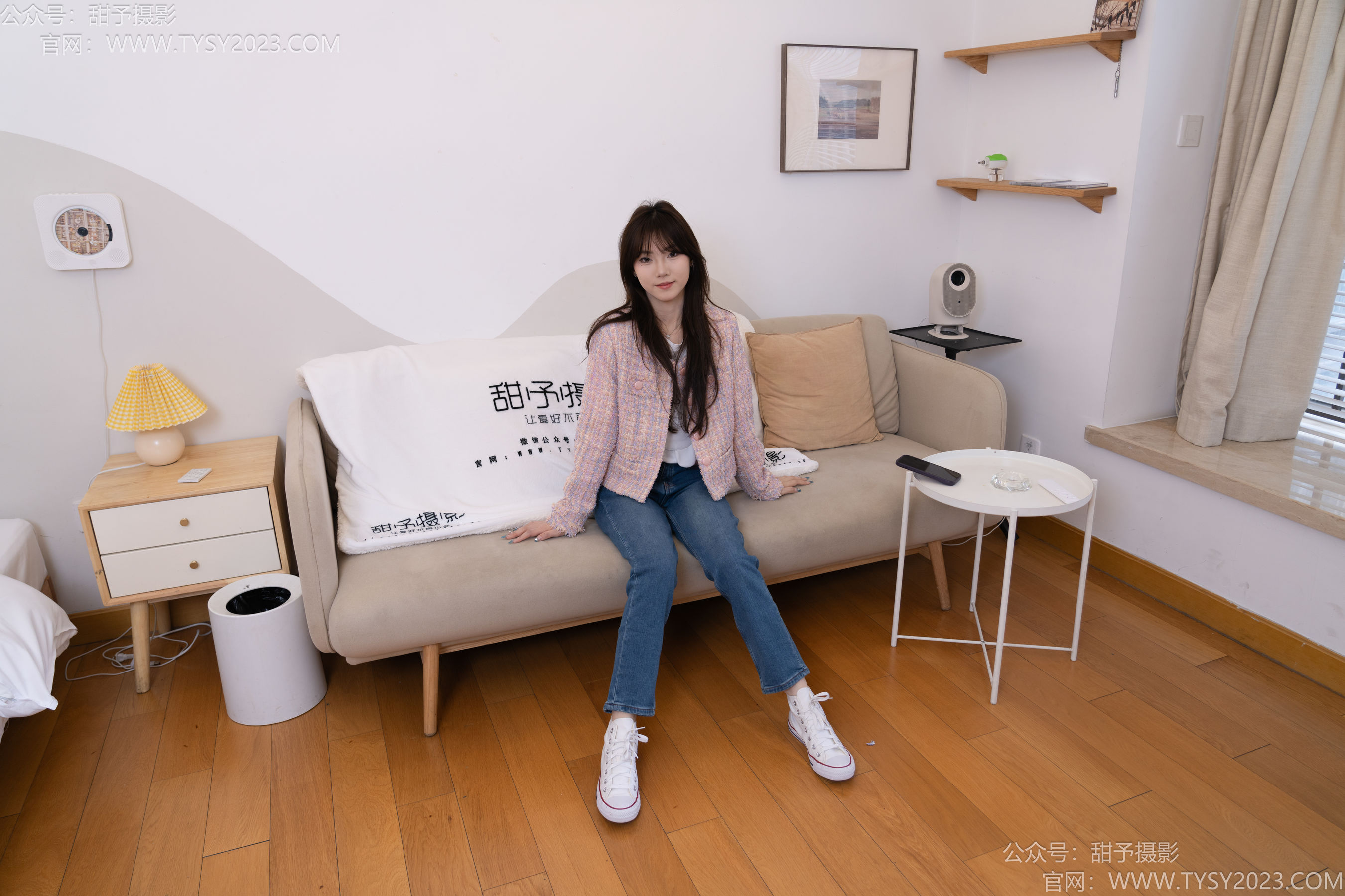 甜予摄影 No.189 璇璇 - 帆布鞋、裸足、抖腿剧情/(134P)