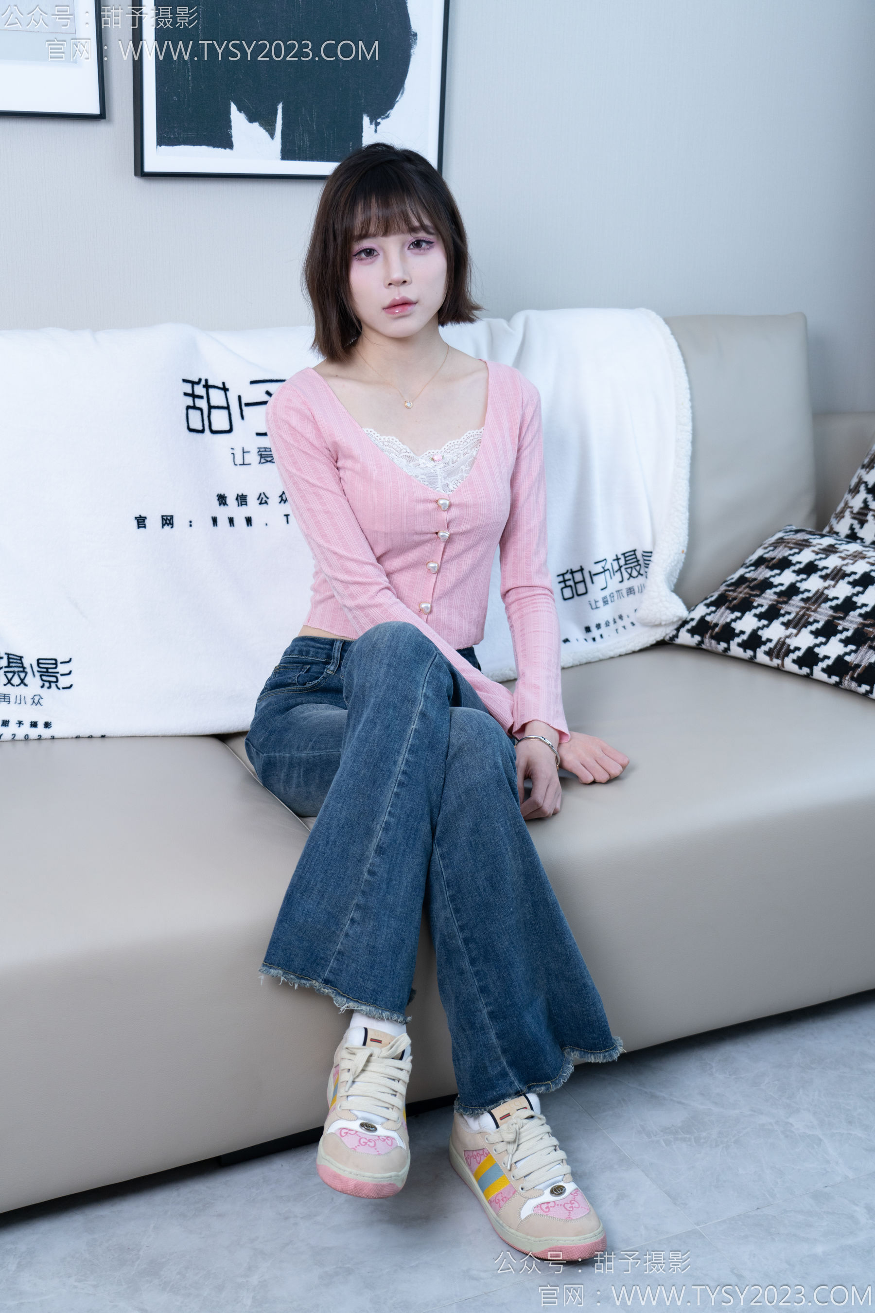 甜予摄影 No.170 珞珞 - 板鞋、白棉袜、裸足/(130P)