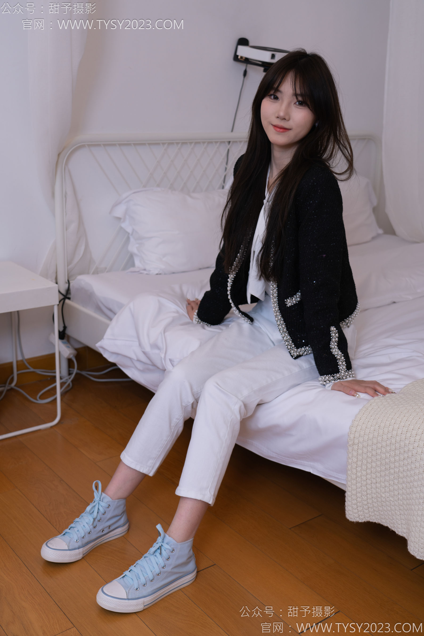 甜予摄影 No.171 璇璇 - 帆布鞋、白棉袜、抖腿剧情/(151P)