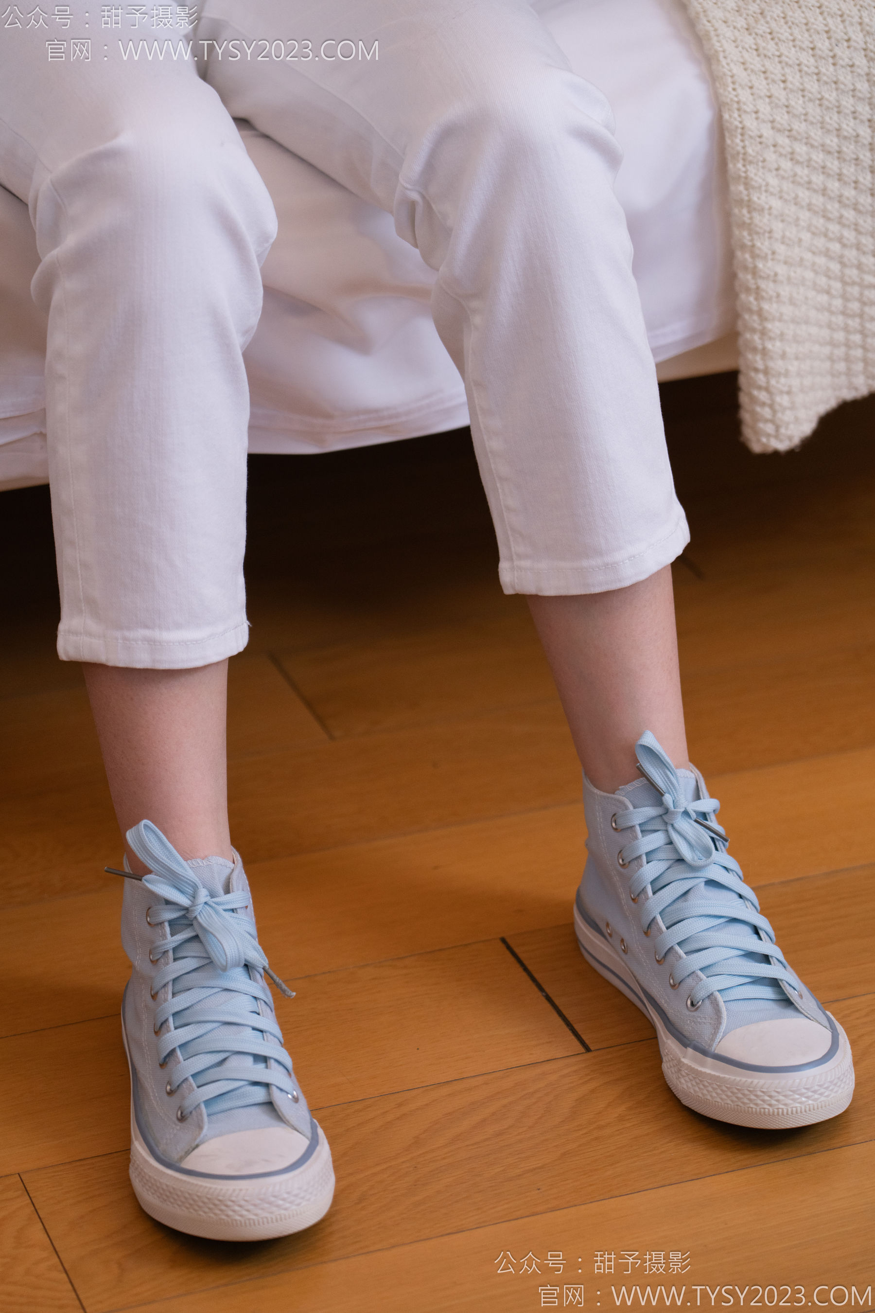 甜予摄影 No.171 璇璇 - 帆布鞋、白棉袜、抖腿剧情/(151P)
