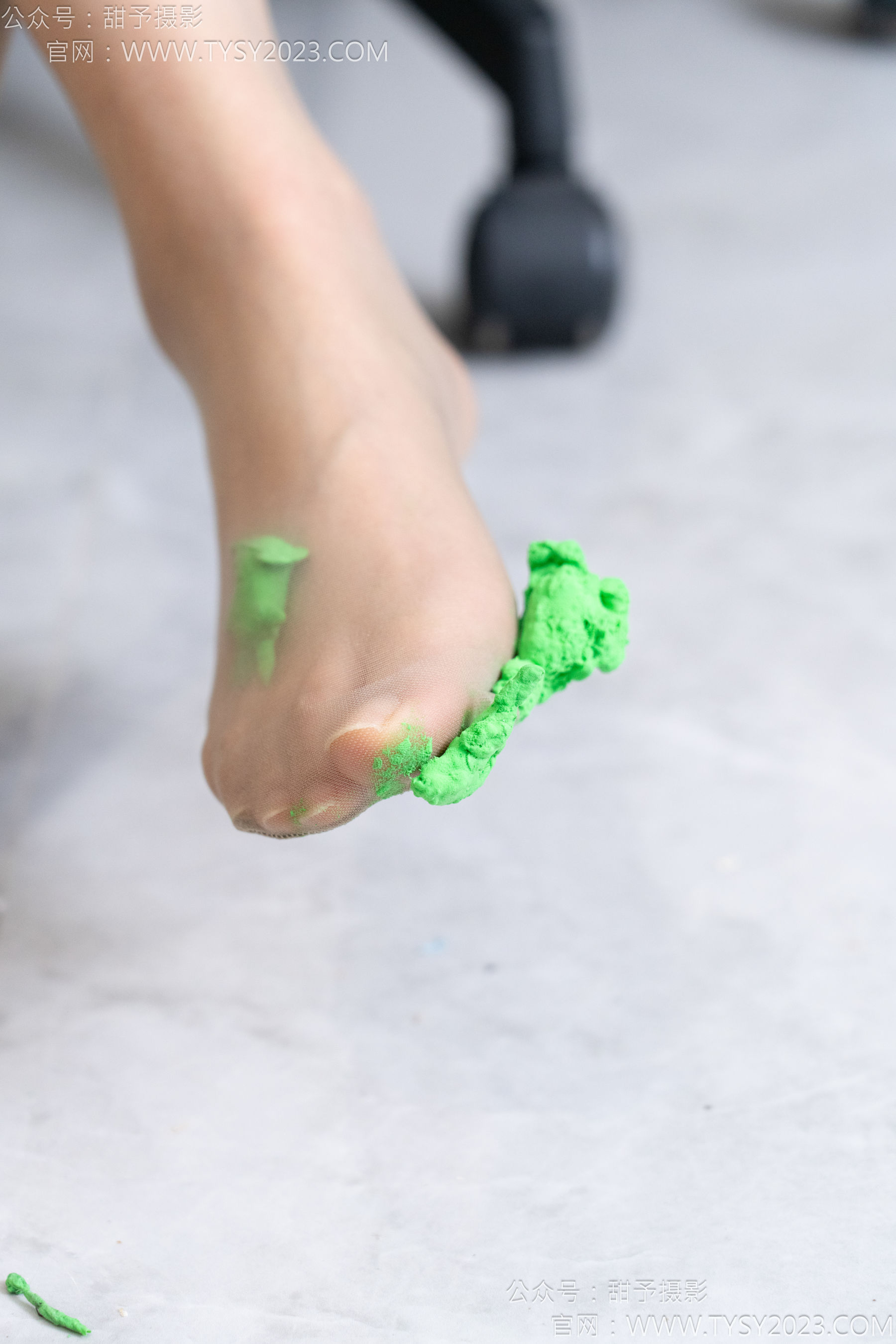 甜予摄影 No.175 澜澜 - 高跟鞋、薄灰丝、薄黑丝、踩小人剧情/(124P)