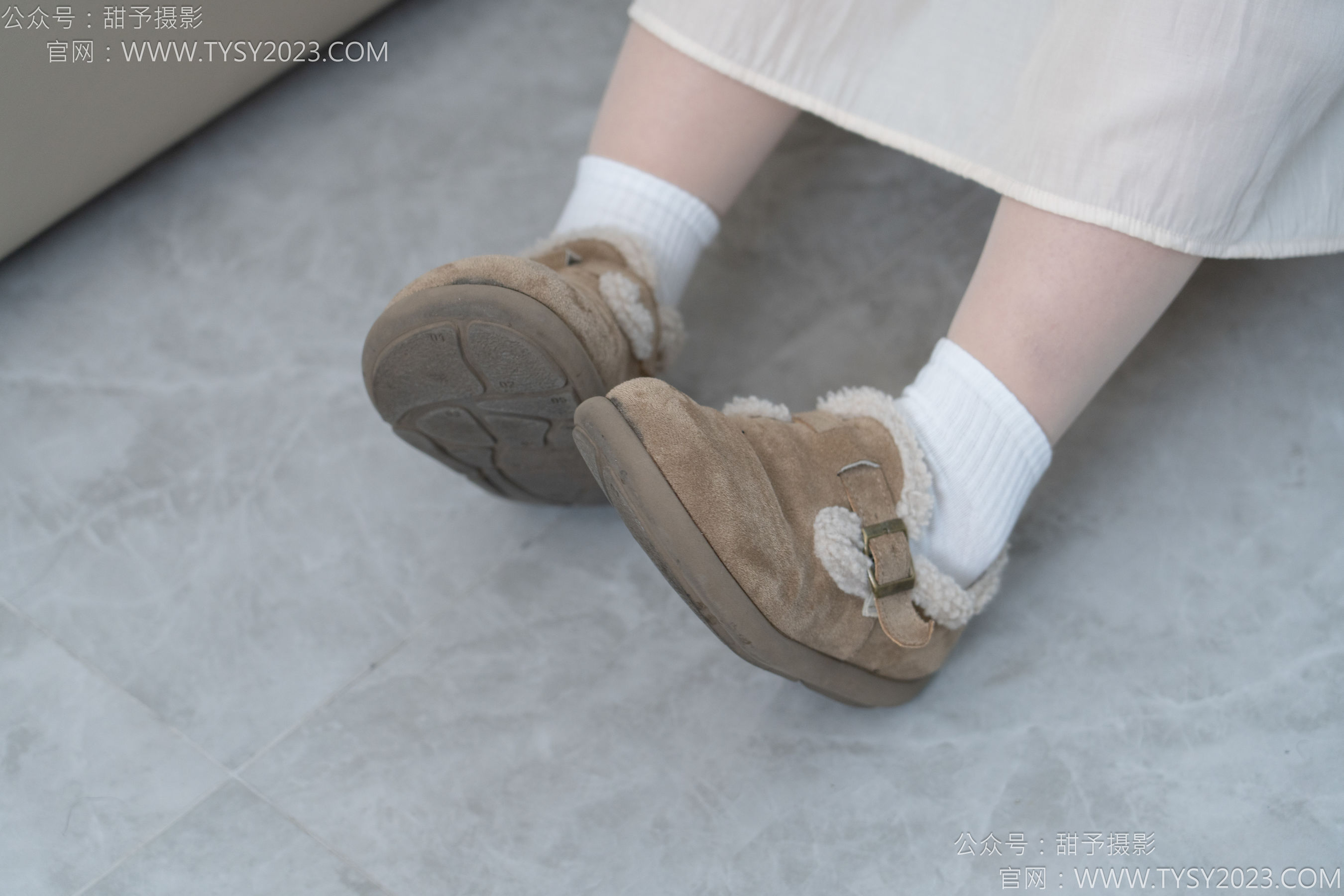 甜予摄影 No.173 小葵 - 棉鞋、白棉袜、薄肉丝/(135P)