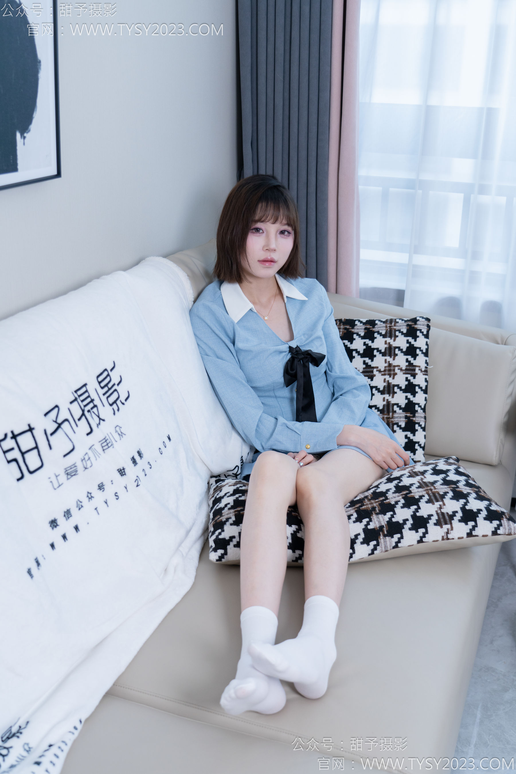 甜予摄影 No.164 珞珞 - 板鞋、白棉袜、裸足/(130P)