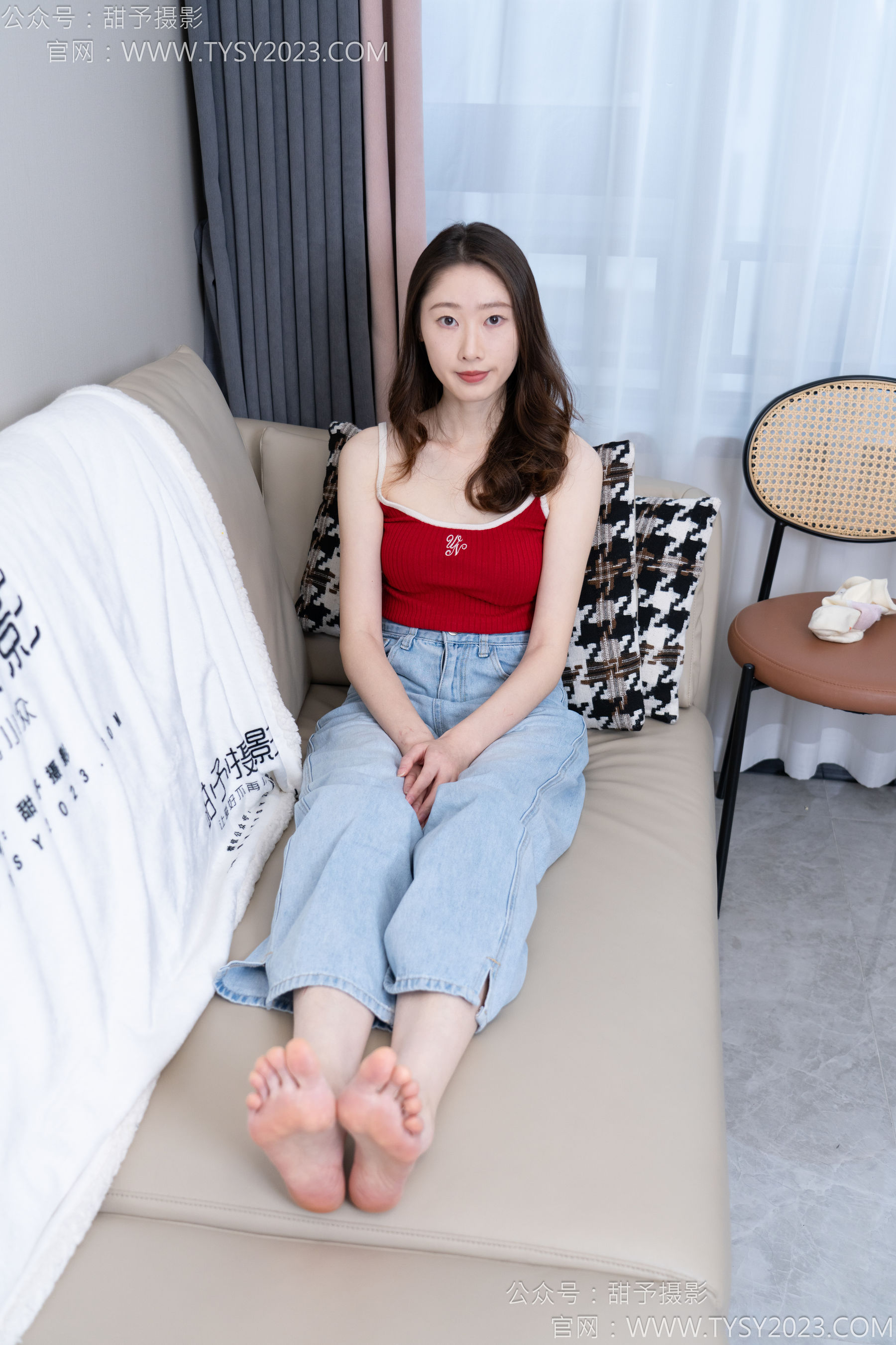 甜予摄影 No.160 番茄 - 板鞋、印花棉袜、裸足/(125P)