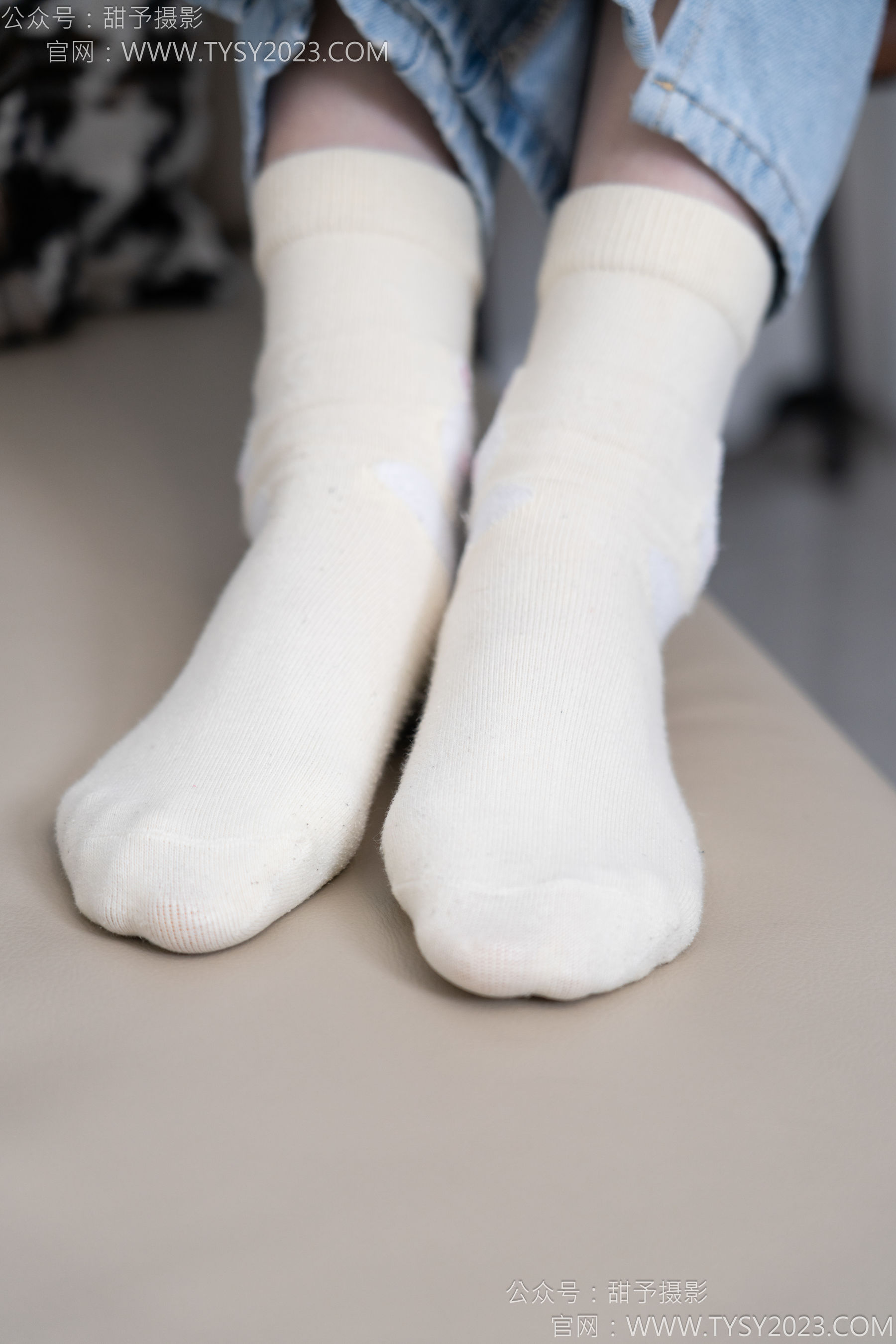 甜予摄影 No.160 番茄 - 板鞋、印花棉袜、裸足/(125P)