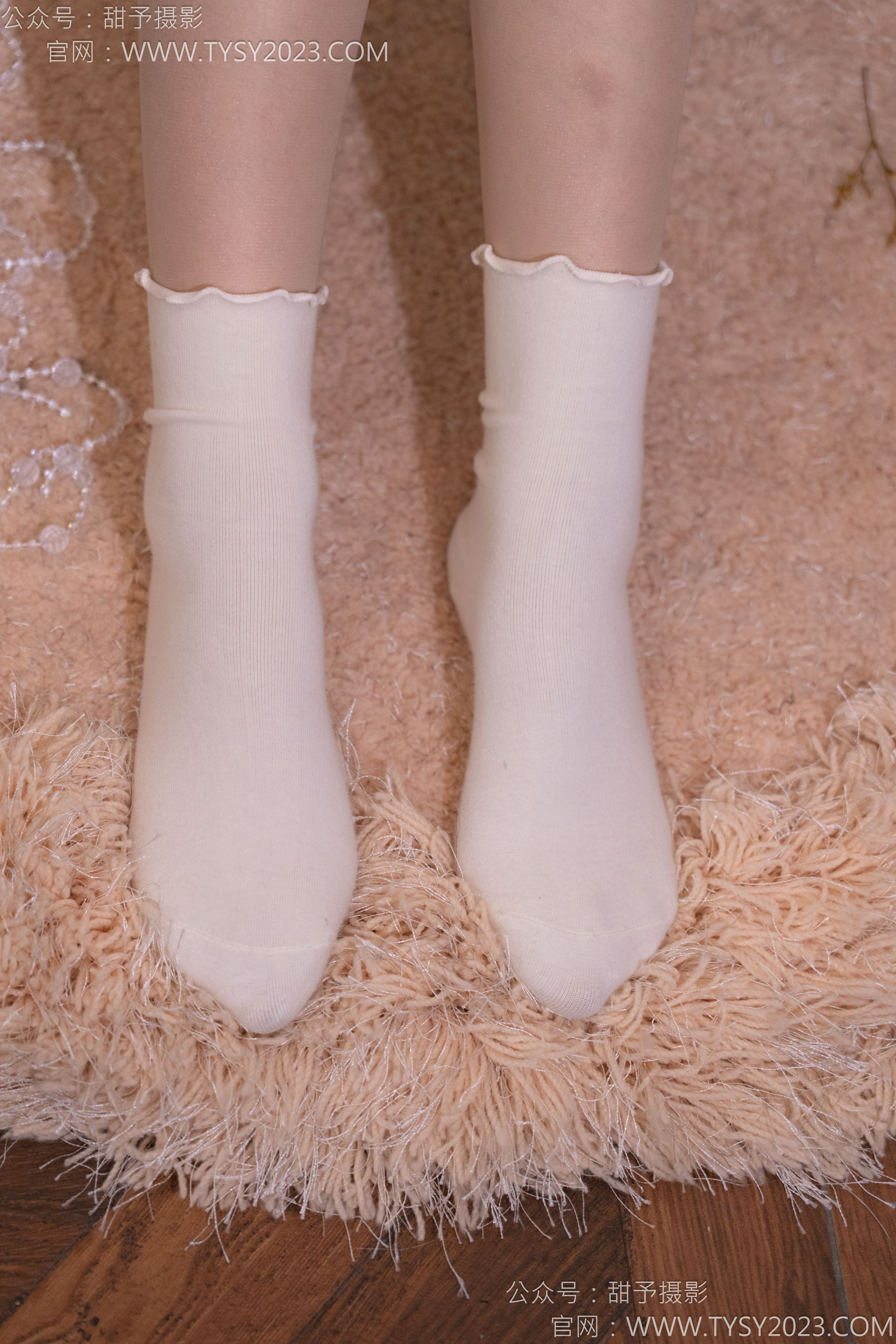 甜予摄影 No.177 璇璇 - 板鞋、白棉袜、薄肉丝/(129P)