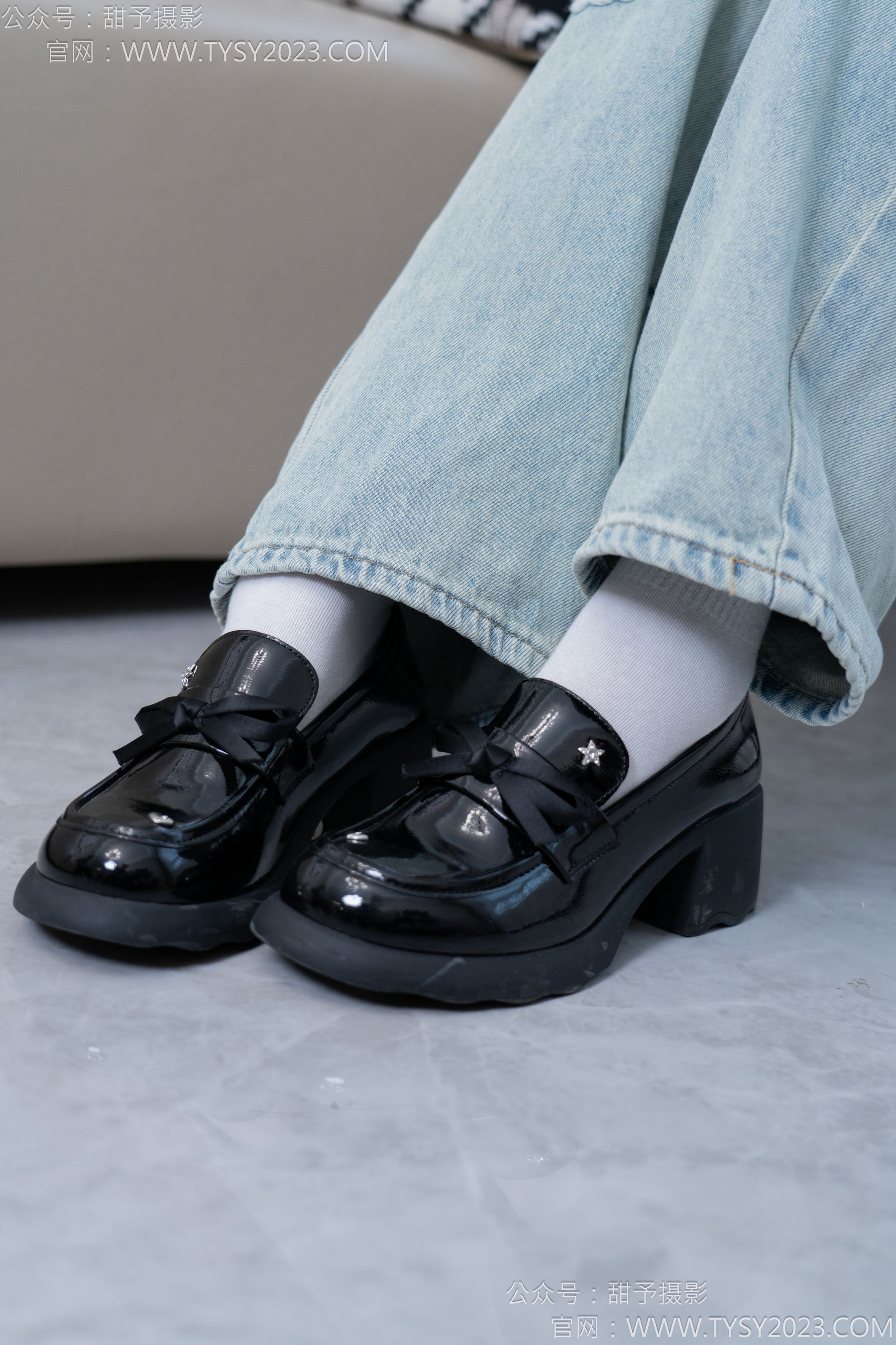 甜予摄影 No.162 知知 - 皮鞋、白棉袜、裸足/(125P)