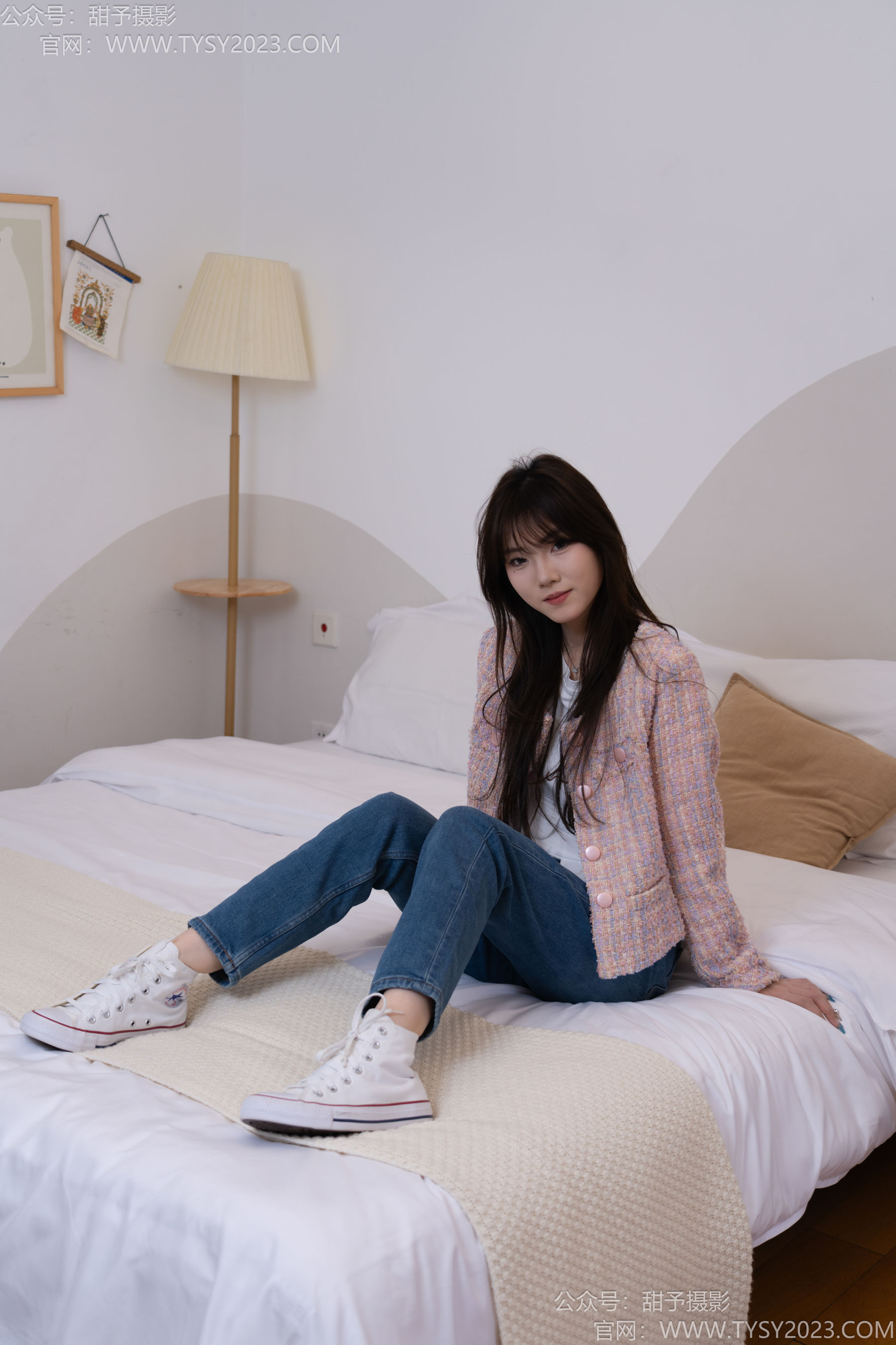 甜予摄影 No.189 璇璇 - 帆布鞋、裸足、抖腿剧情/(134P)