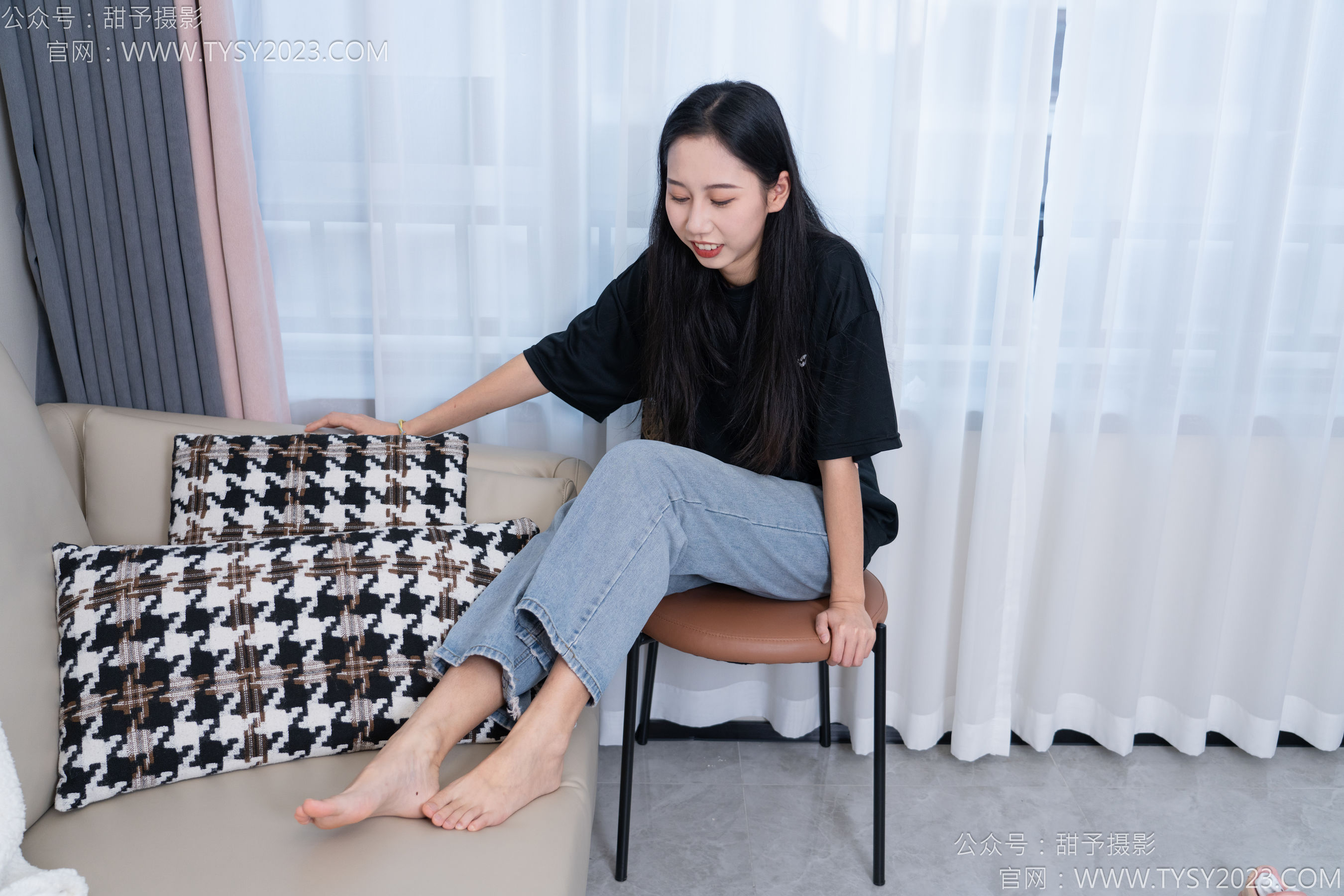 甜予摄影 No.163 娃娃 - 板鞋、白棉袜、裸足/(130P)