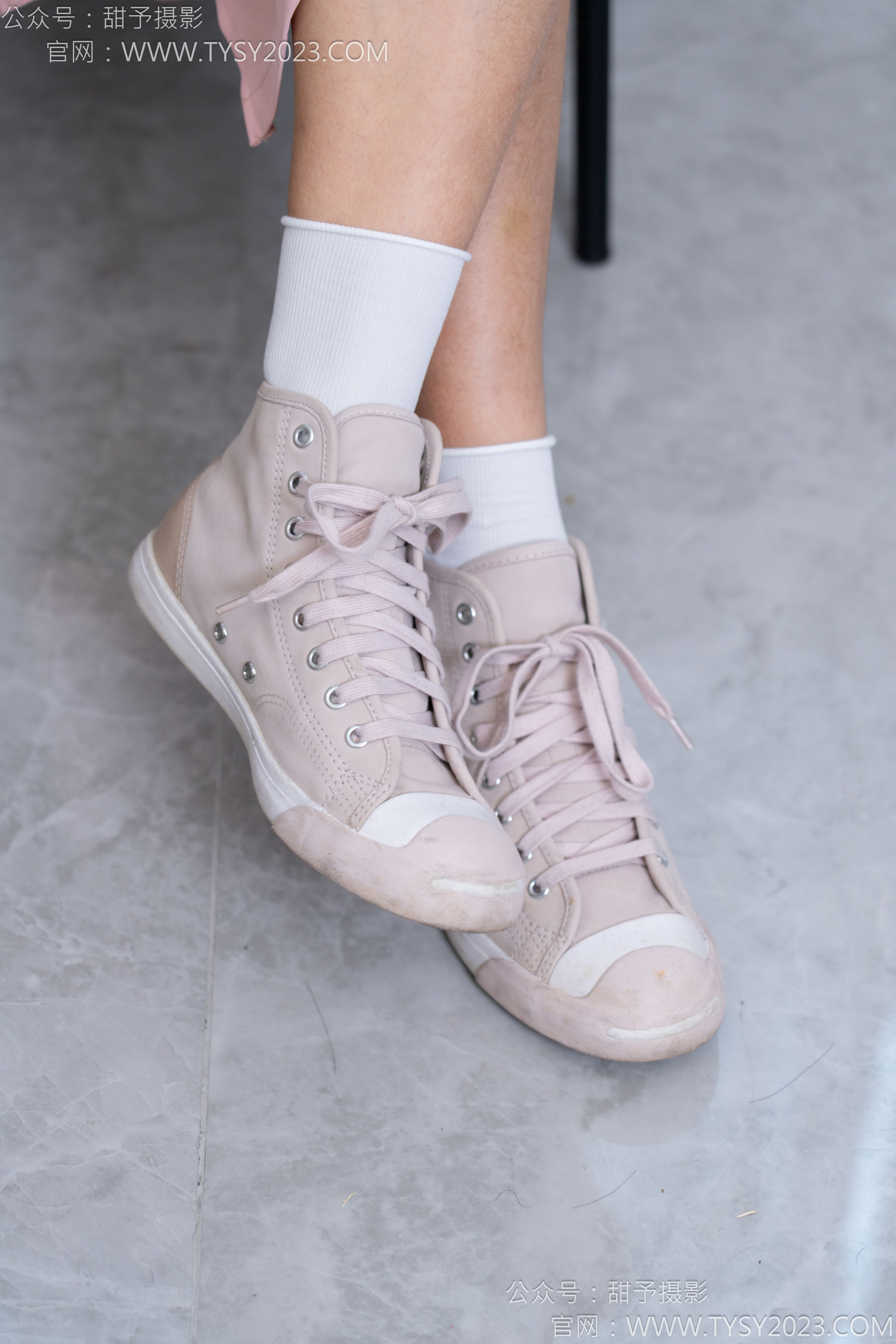 甜予摄影 No.186 娃娃 - 帆布鞋、白棉袜、裸足/(129P)