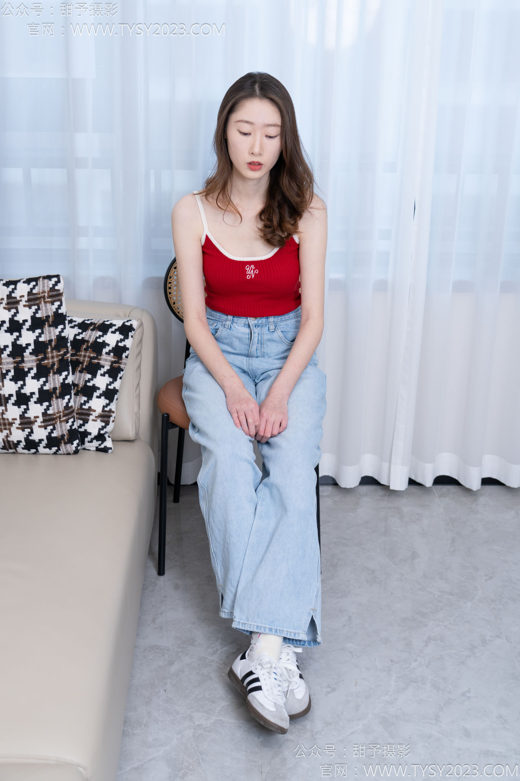 甜予摄影 No.160 番茄 - 板鞋、印花棉袜、裸足/(125P)