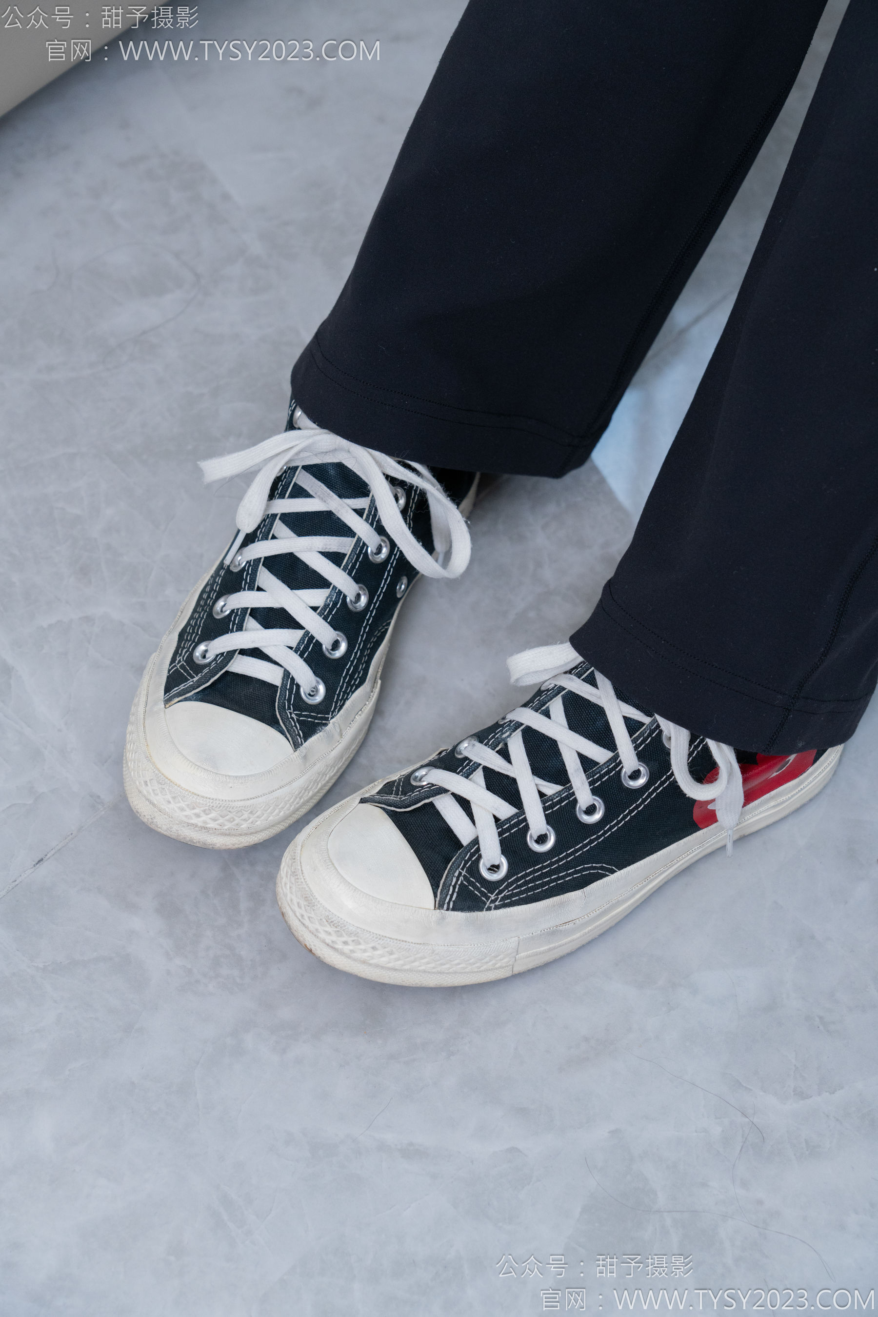 甜予摄影 No.169 贝壳 - 帆布鞋、白棉袜、裸足/(130P)