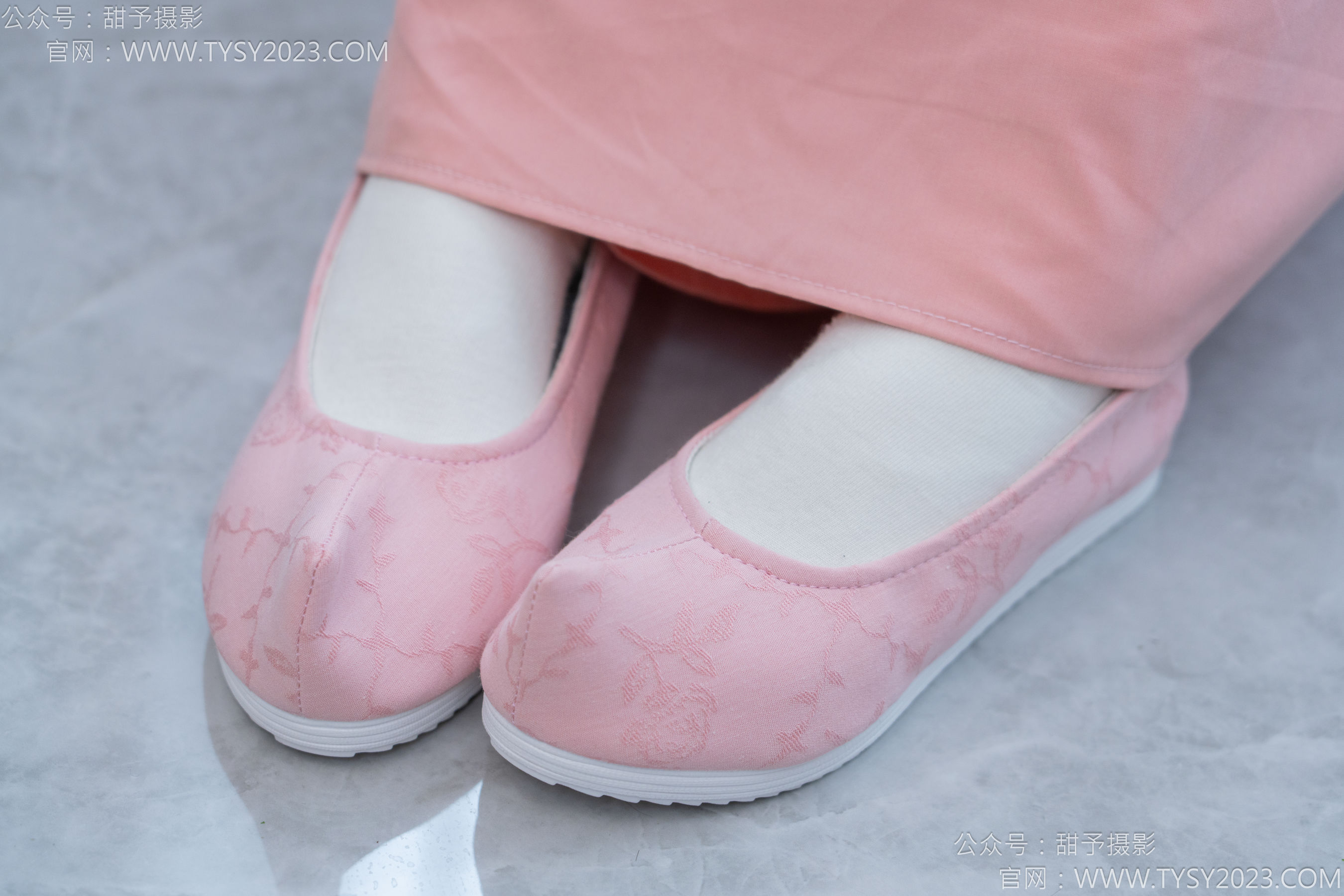 甜予摄影 No.183 知知 - 布鞋、白棉袜、裸足/(148P)