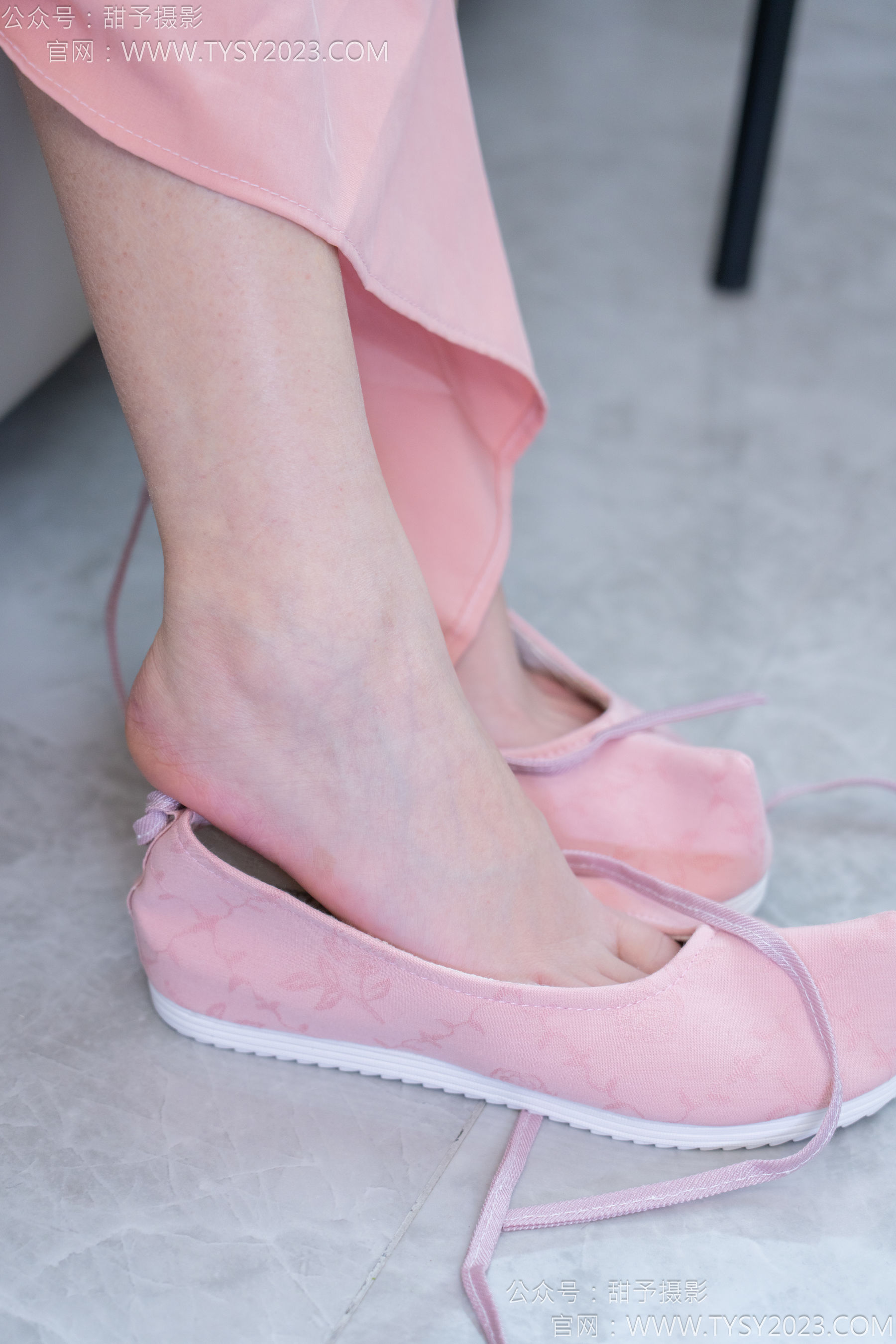 甜予摄影 No.183 知知 - 布鞋、白棉袜、裸足/(148P)