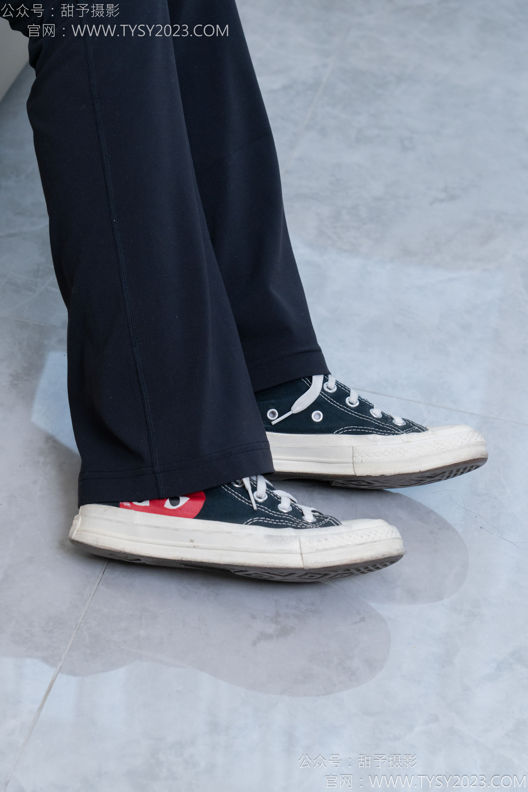 甜予摄影 No.169 贝壳 - 帆布鞋、白棉袜、裸足/(130P)
