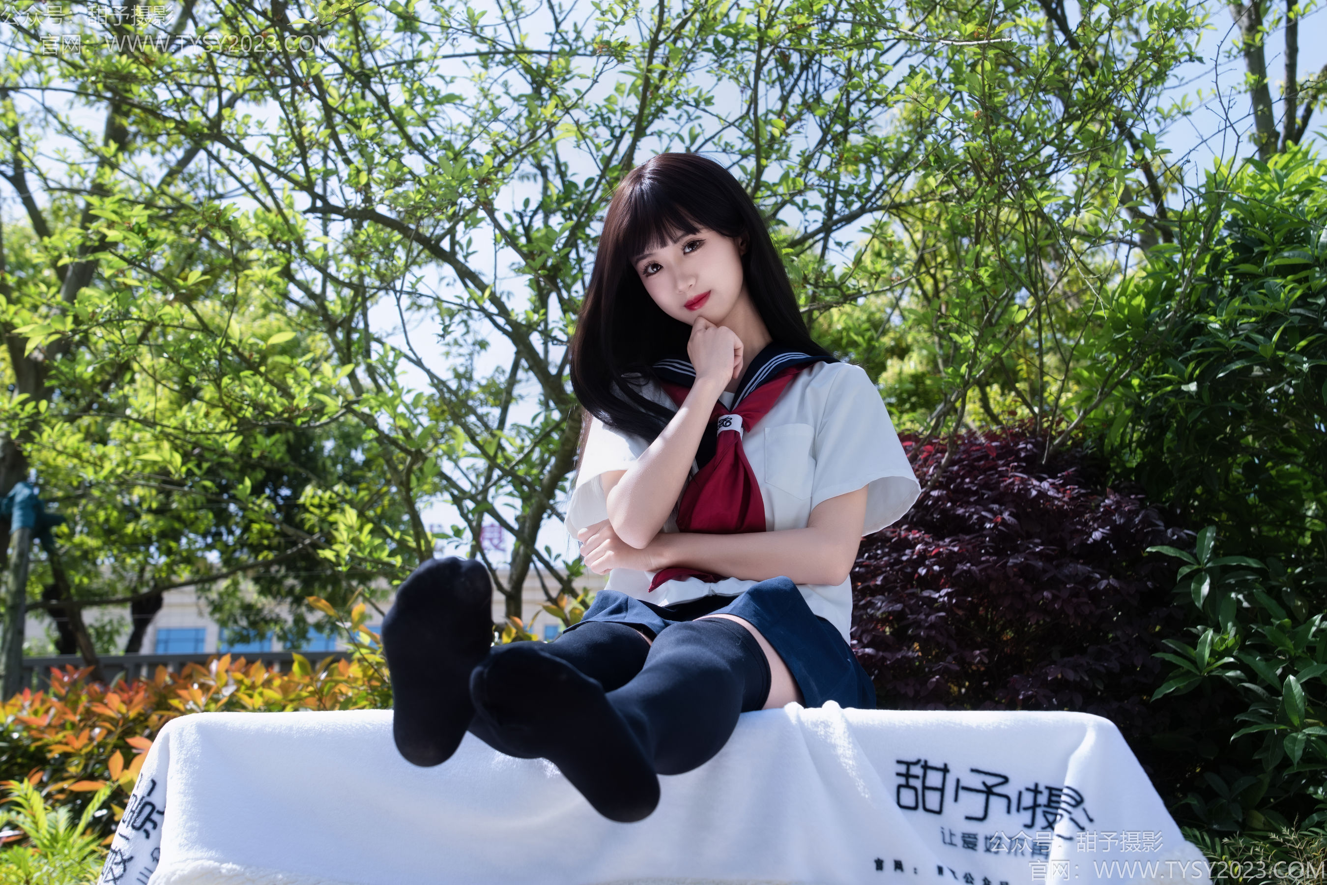 甜予摄影 No.193 小甜桃 - 皮鞋、大腿袜、裸足/(129P)