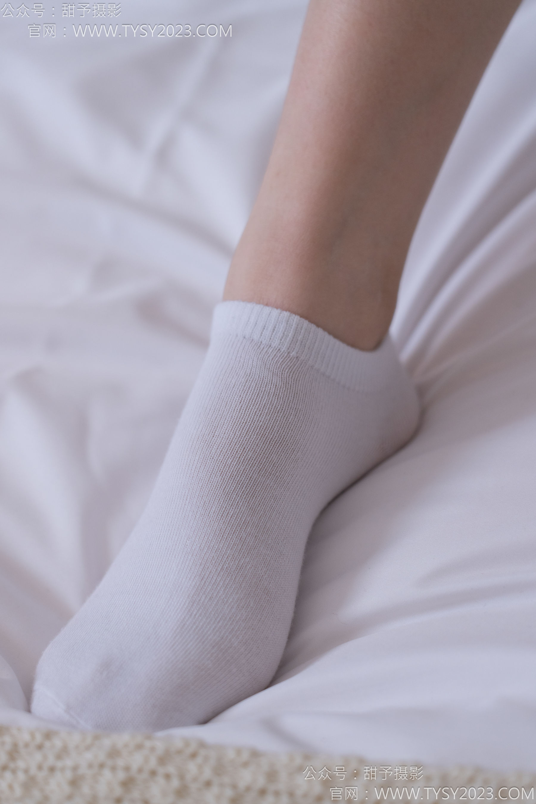 甜予摄影 No.171 璇璇 - 帆布鞋、白棉袜、抖腿剧情/(151P)