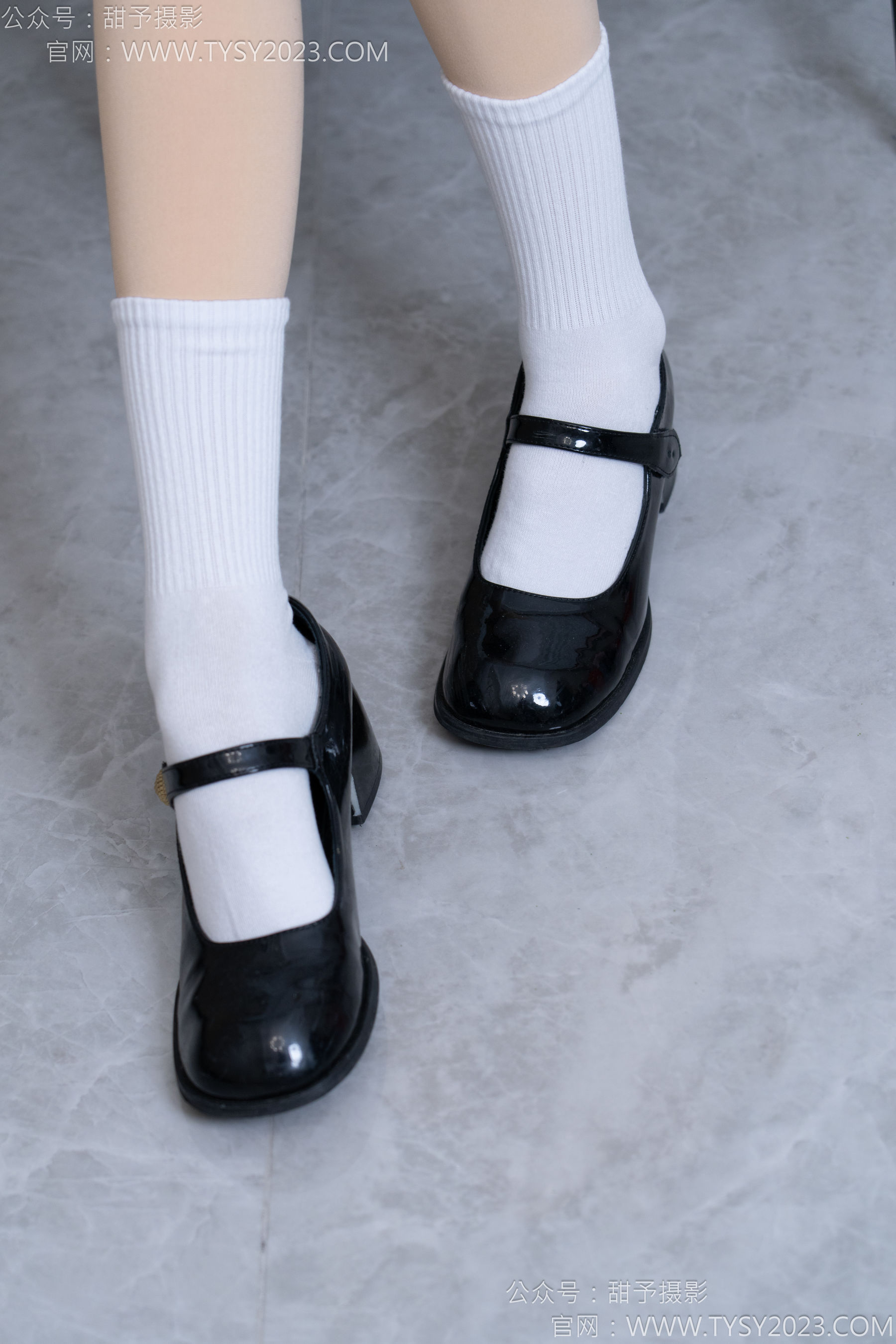 甜予摄影 No.185 珞珞 - 皮鞋、白棉袜、厚肉丝/(130P)