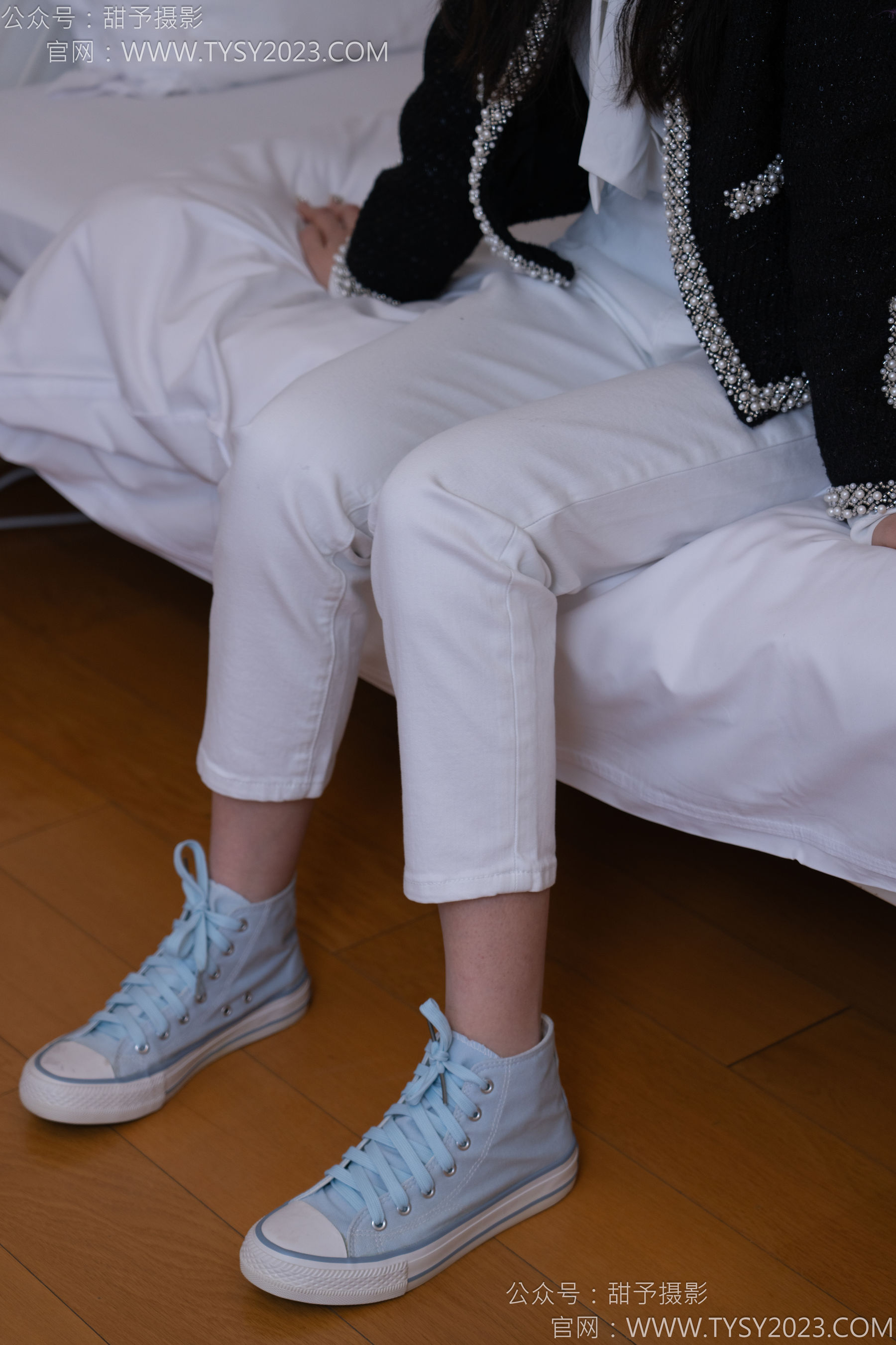 甜予摄影 No.171 璇璇 - 帆布鞋、白棉袜、抖腿剧情/(151P)