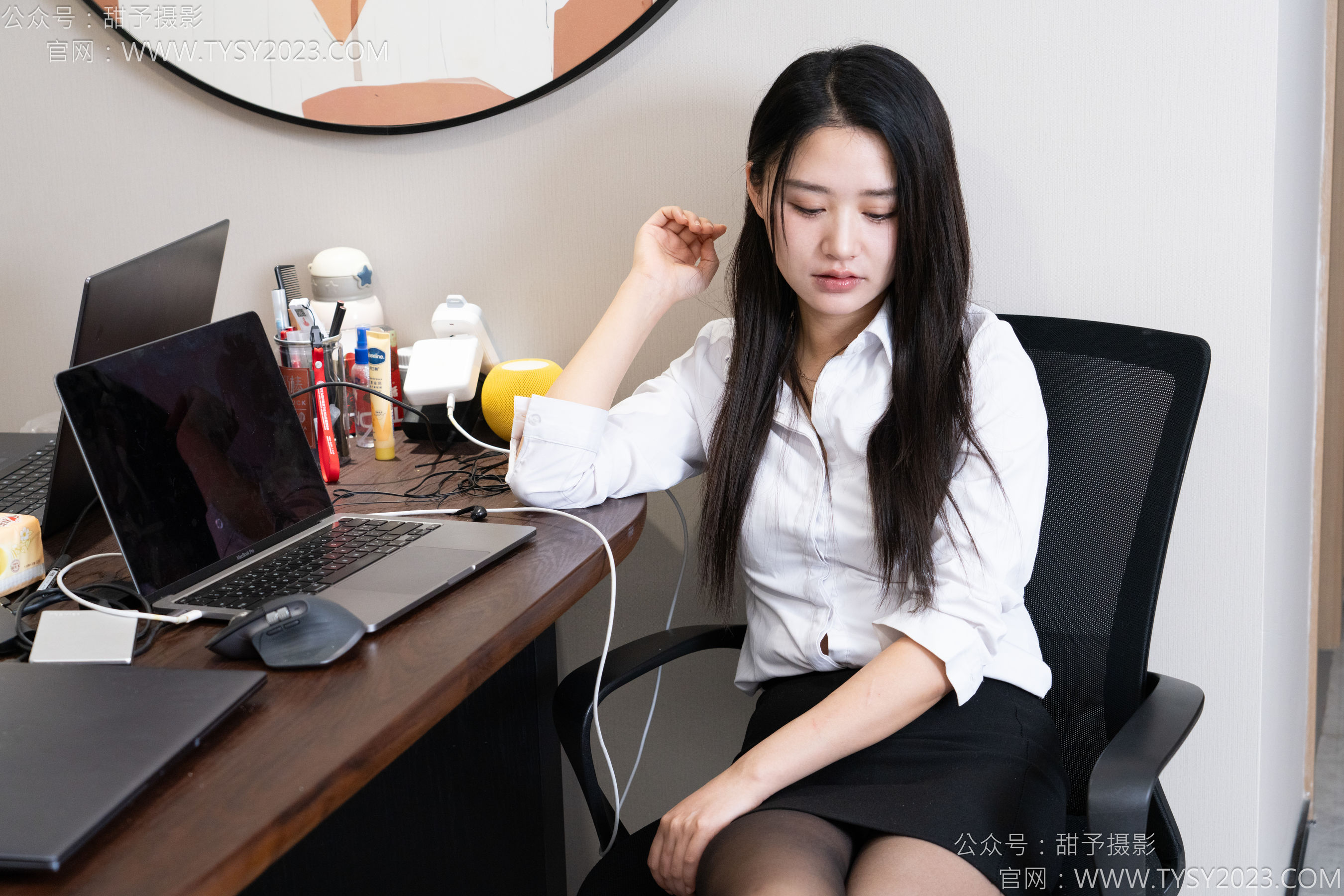 甜予摄影 No.175 澜澜 - 高跟鞋、薄灰丝、薄黑丝、踩小人剧情/(124P)