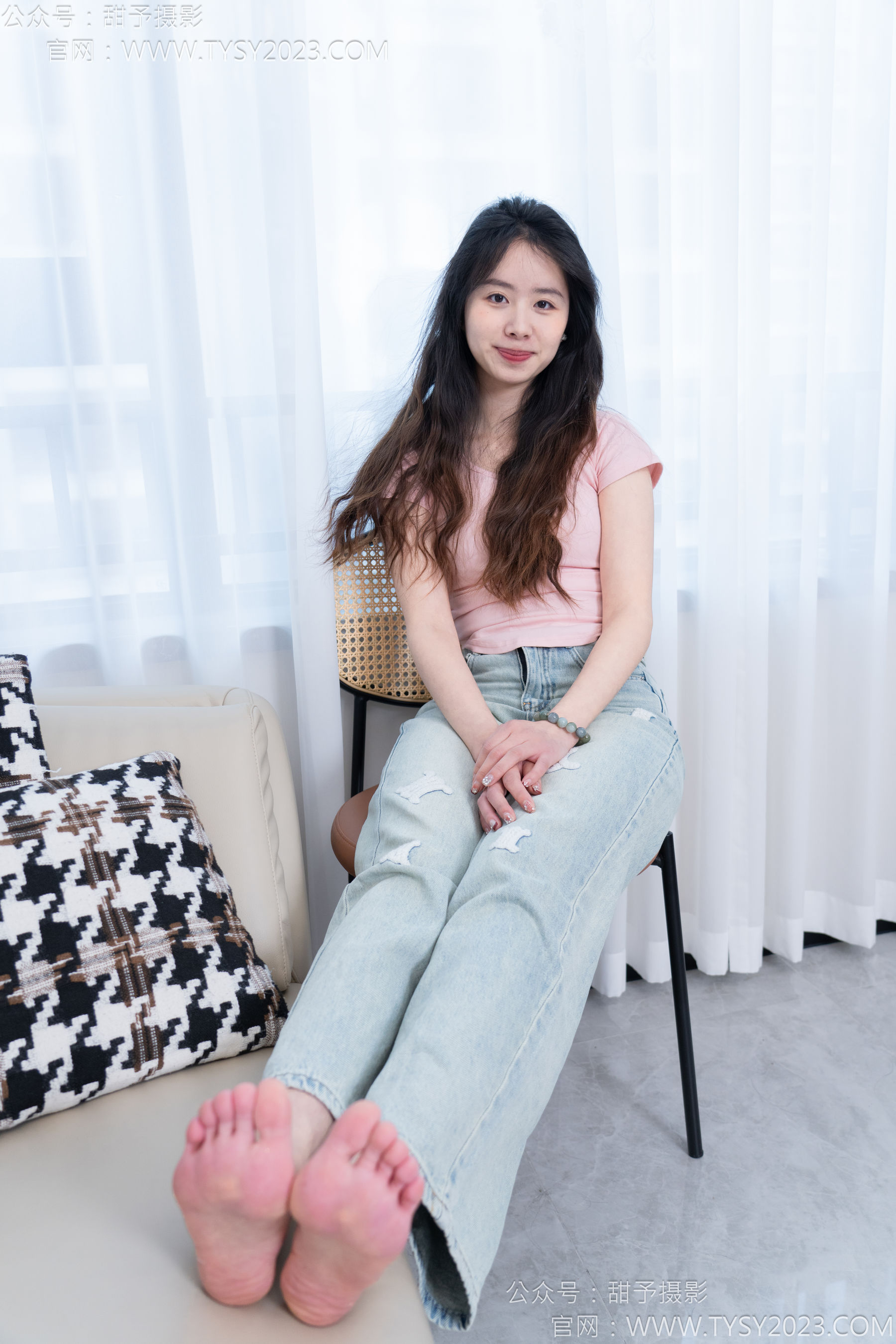 甜予摄影 No.162 知知 - 皮鞋、白棉袜、裸足/(125P)