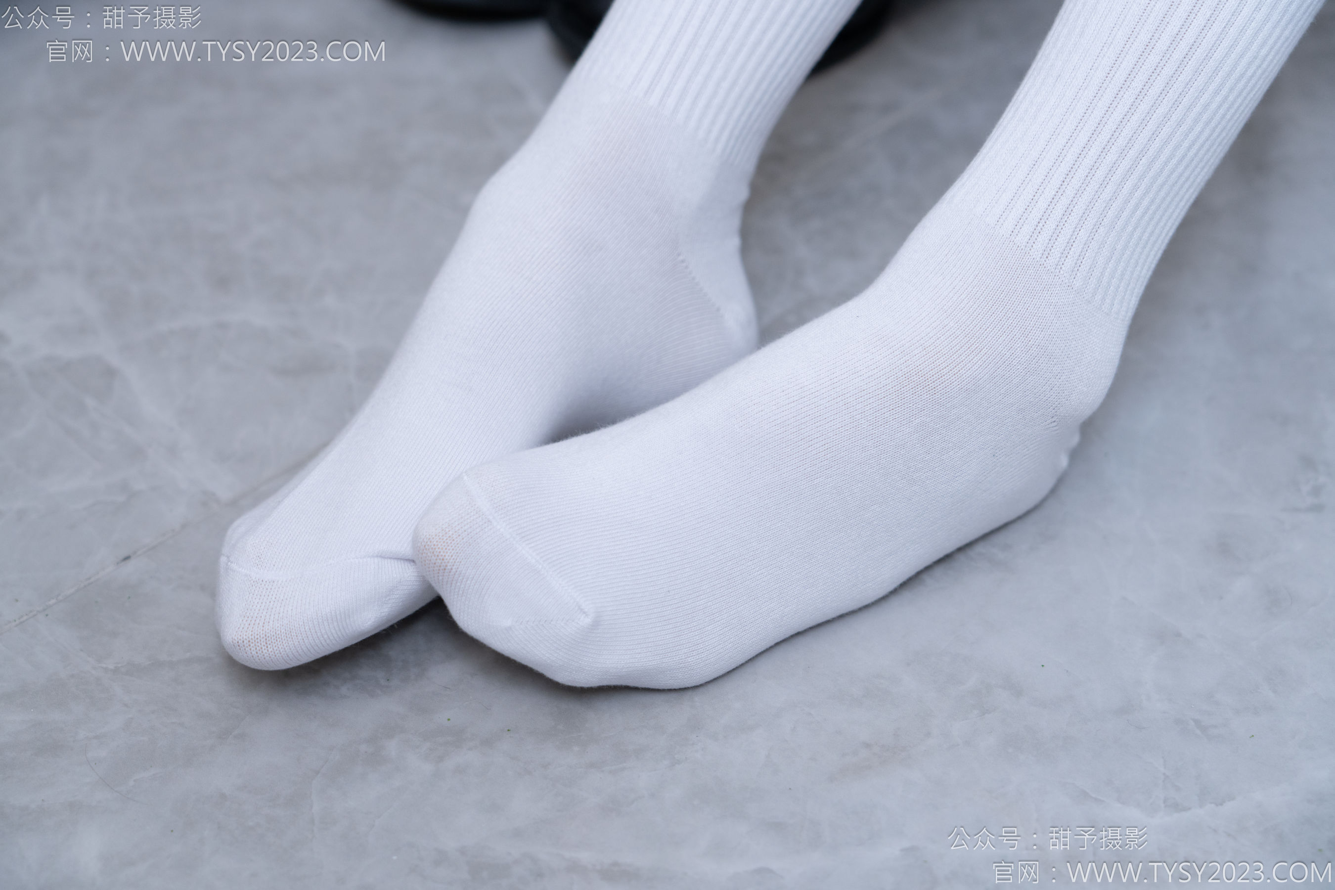 甜予摄影 No.185 珞珞 - 皮鞋、白棉袜、厚肉丝/(130P)