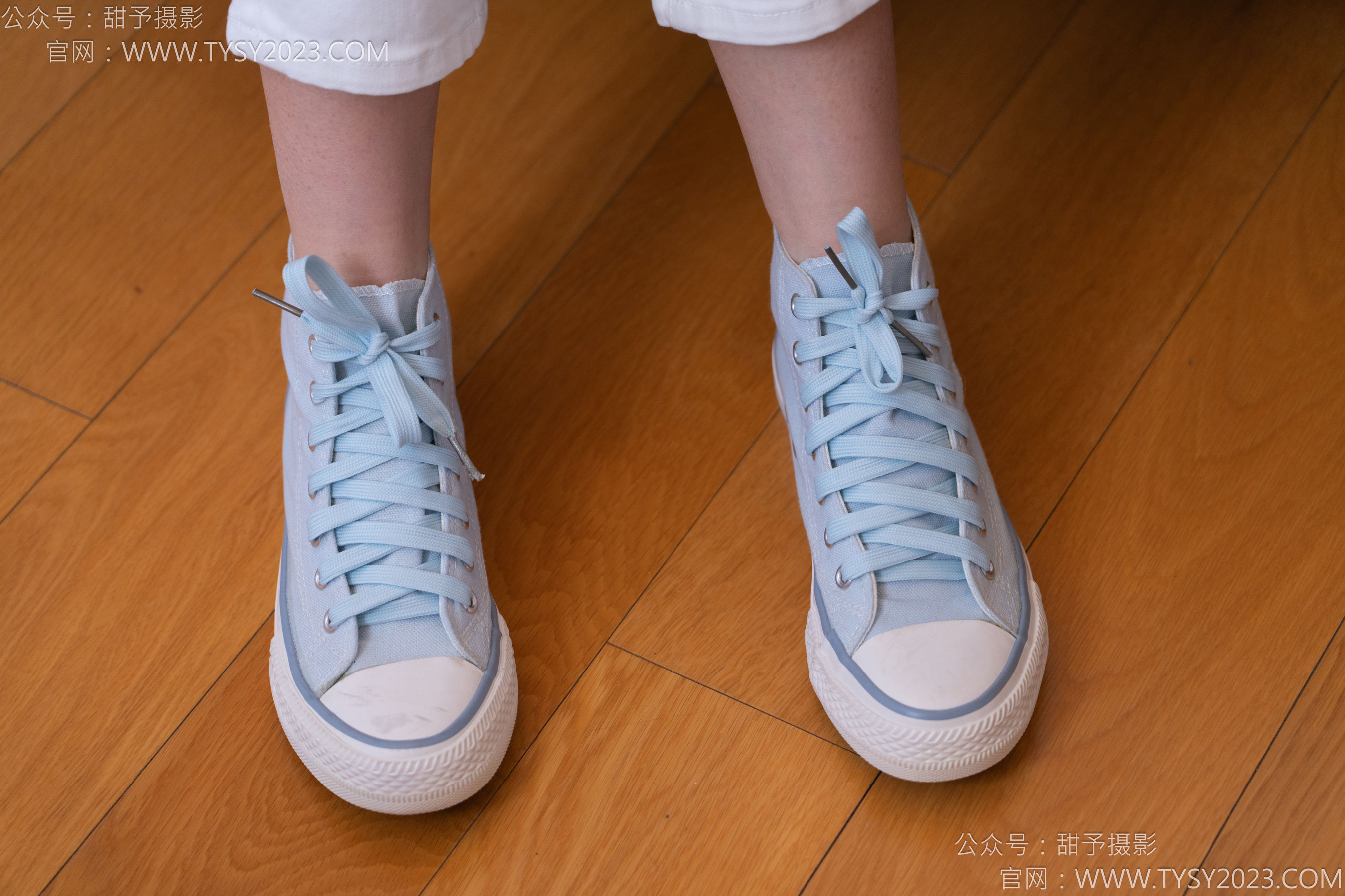 甜予摄影 No.171 璇璇 - 帆布鞋、白棉袜、抖腿剧情/(151P)