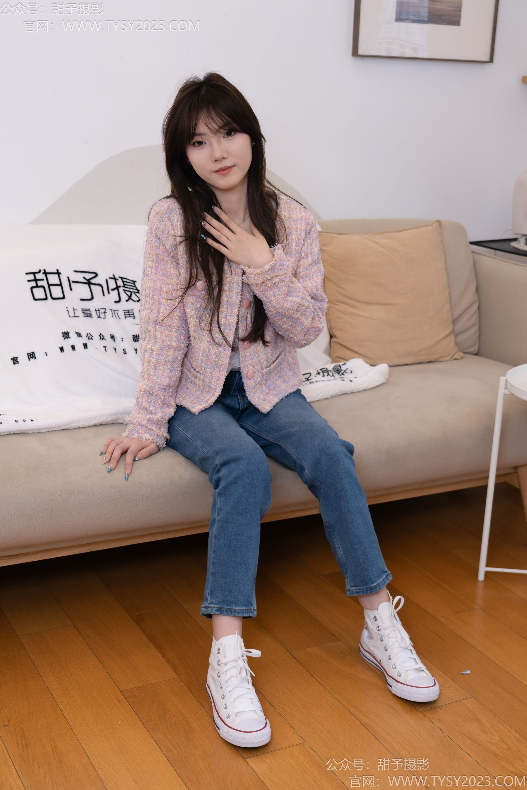 甜予摄影 No.189 璇璇 - 帆布鞋、裸足、抖腿剧情/(134P)