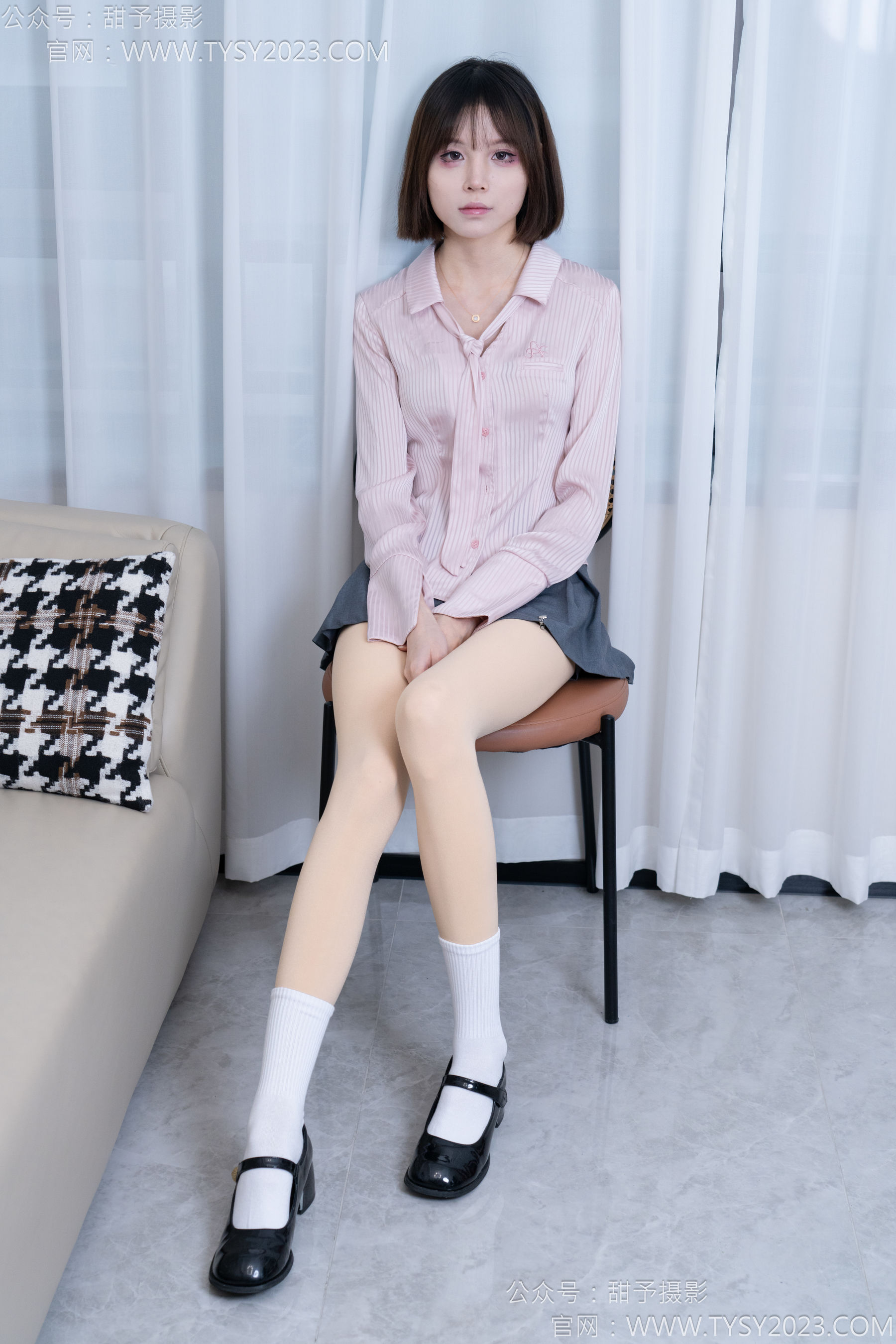 甜予摄影 No.185 珞珞 - 皮鞋、白棉袜、厚肉丝/(130P)