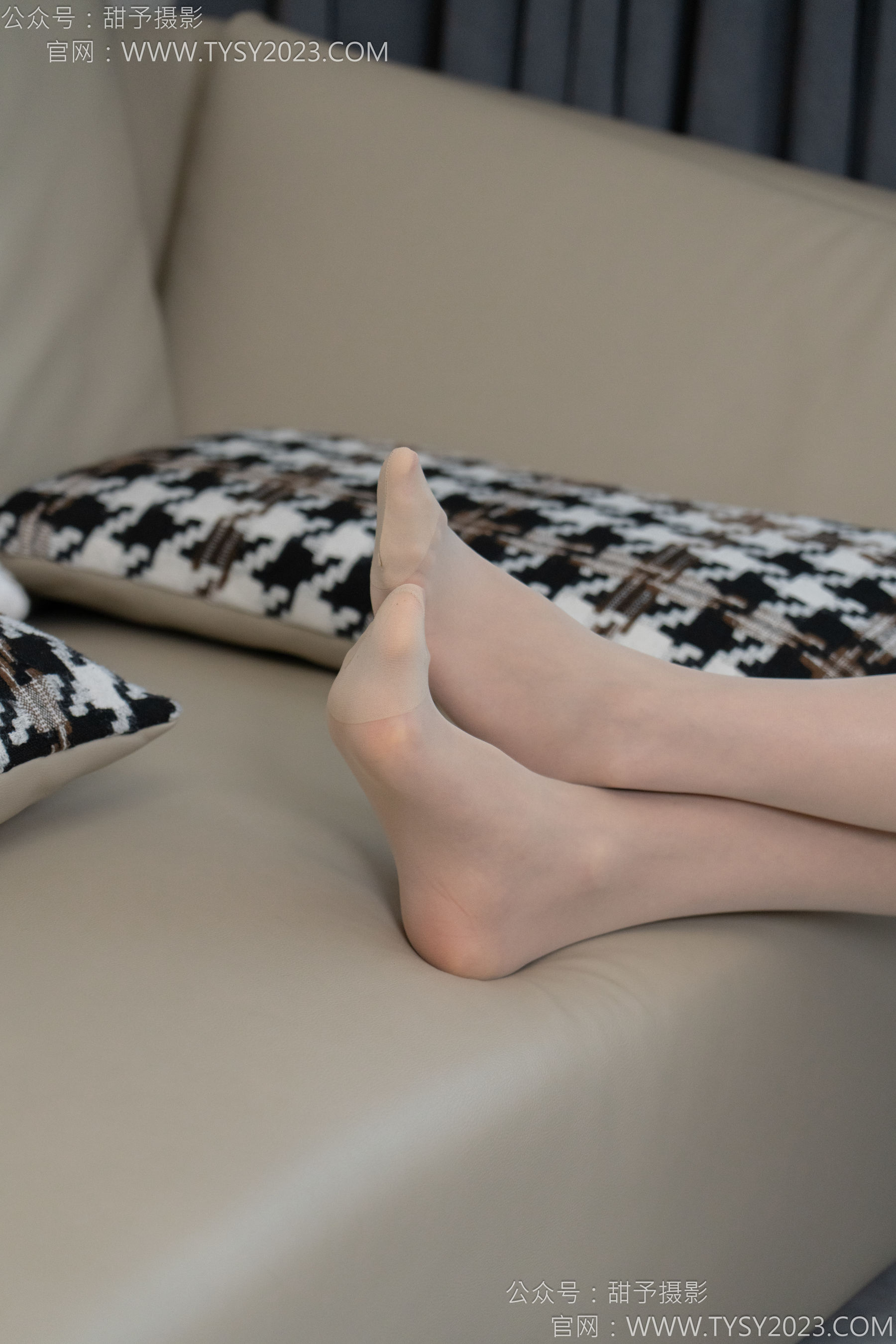 甜予摄影 No.178 咖啡豆 - 高跟鞋、薄肉丝/(132P)