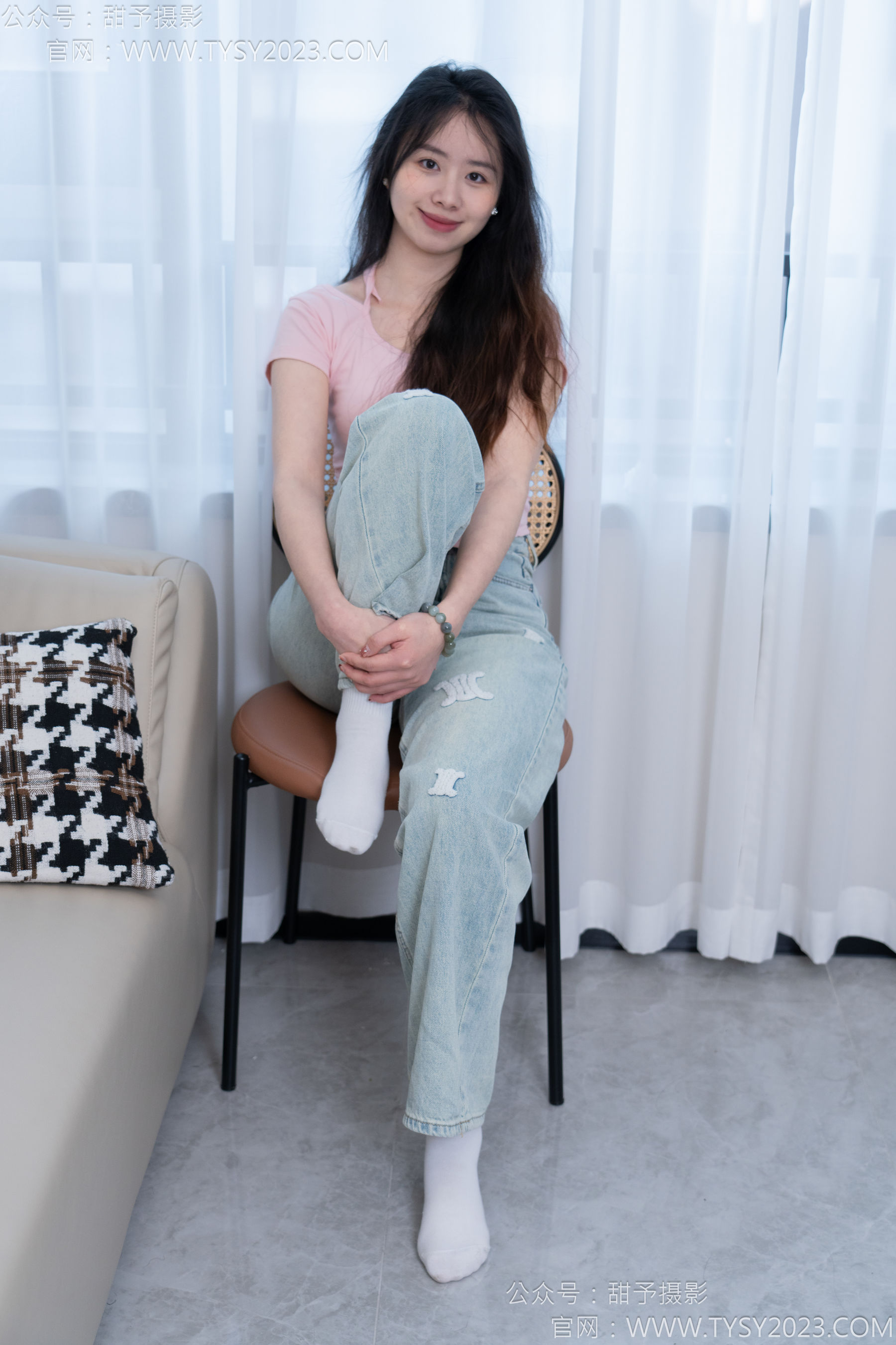 甜予摄影 No.162 知知 - 皮鞋、白棉袜、裸足/(125P)