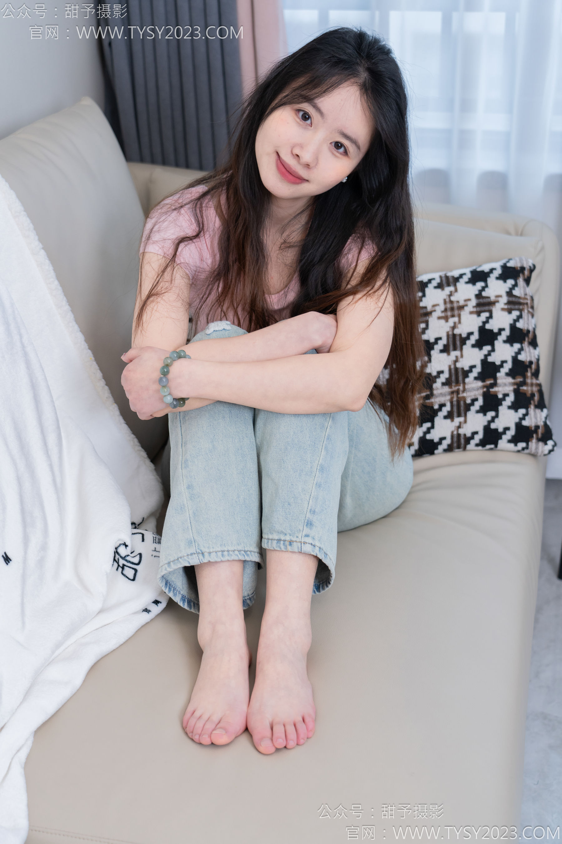 甜予摄影 No.162 知知 - 皮鞋、白棉袜、裸足/(125P)