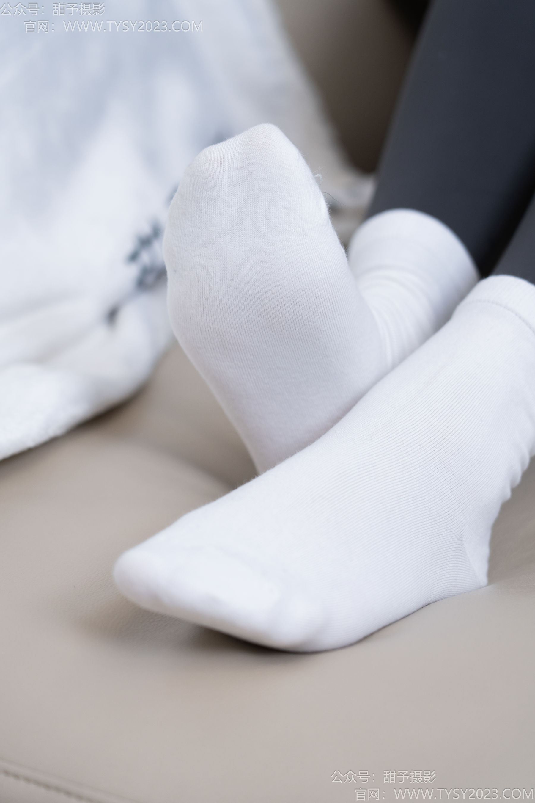 甜予摄影 No.192 澜澜 - 高跟鞋、白棉袜、裸足/(134P)