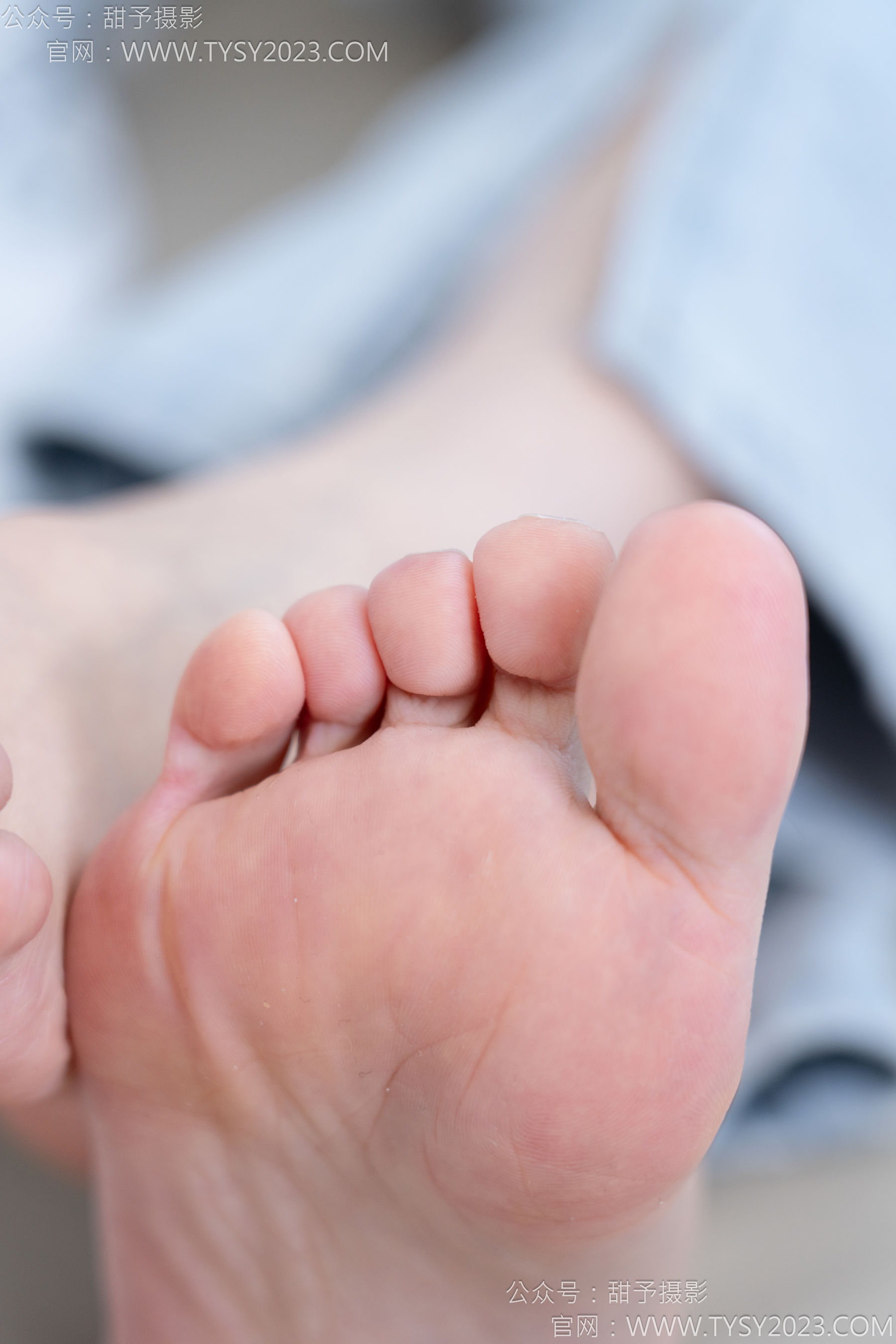 甜予摄影 No.181 小容 - 板鞋、白棉袜、裸足/(130P)