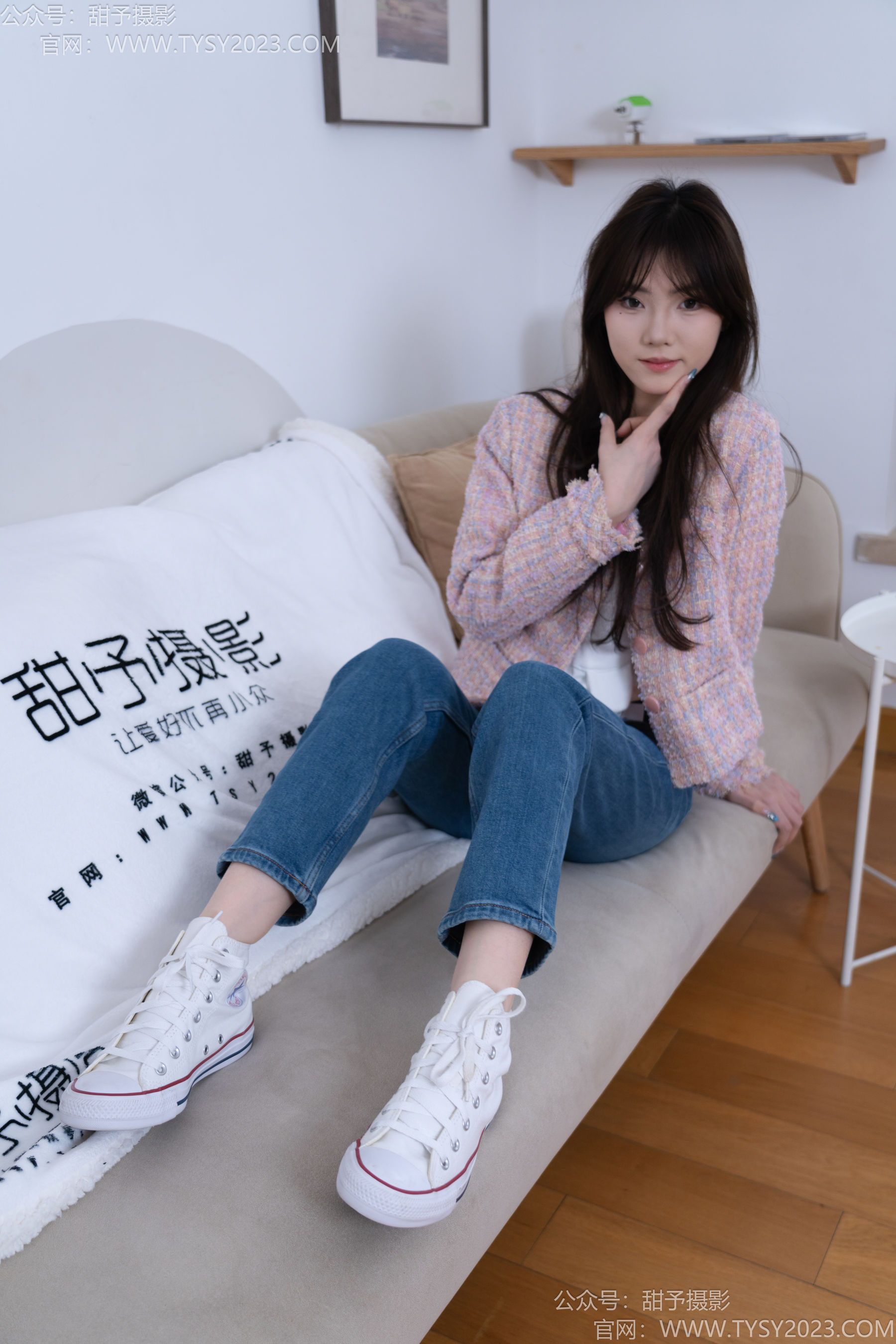 甜予摄影 No.189 璇璇 - 帆布鞋、裸足、抖腿剧情/(134P)