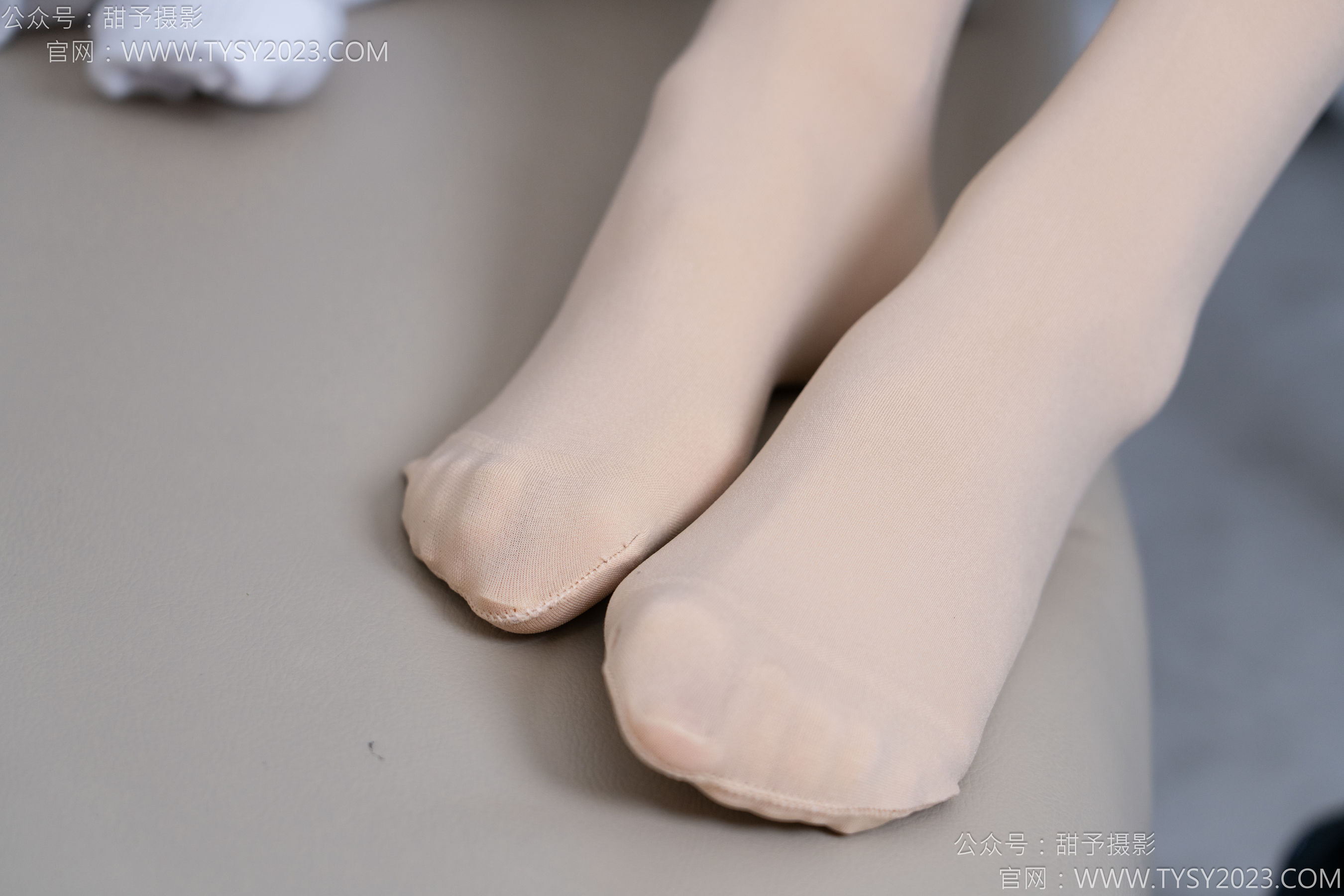 甜予摄影 No.185 珞珞 - 皮鞋、白棉袜、厚肉丝/(130P)