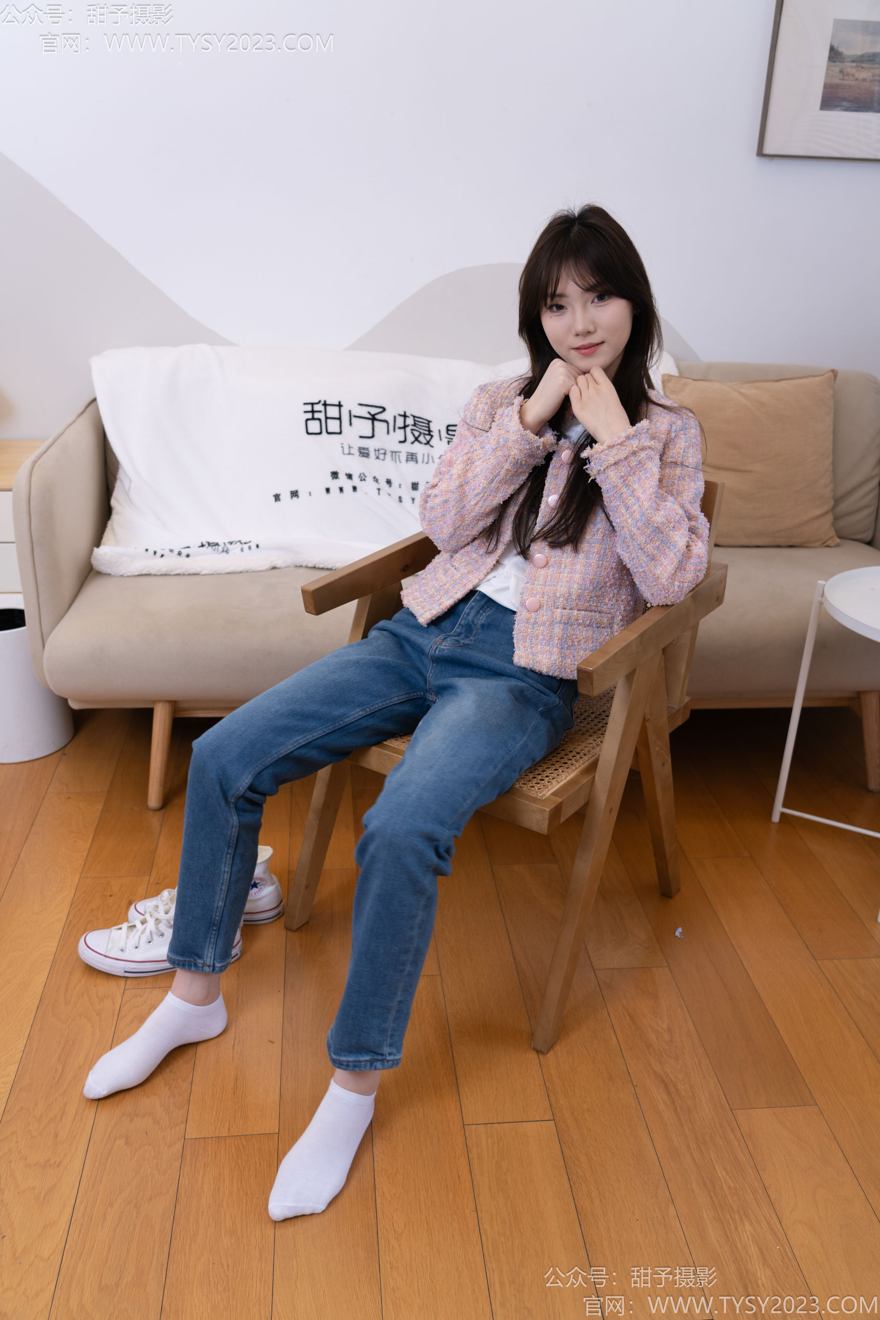 甜予摄影 No.189 璇璇 - 帆布鞋、裸足、抖腿剧情/(134P)