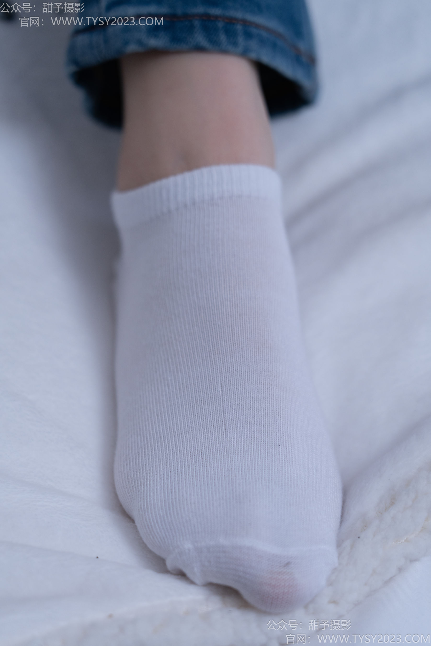 甜予摄影 No.189 璇璇 - 帆布鞋、裸足、抖腿剧情/(134P)