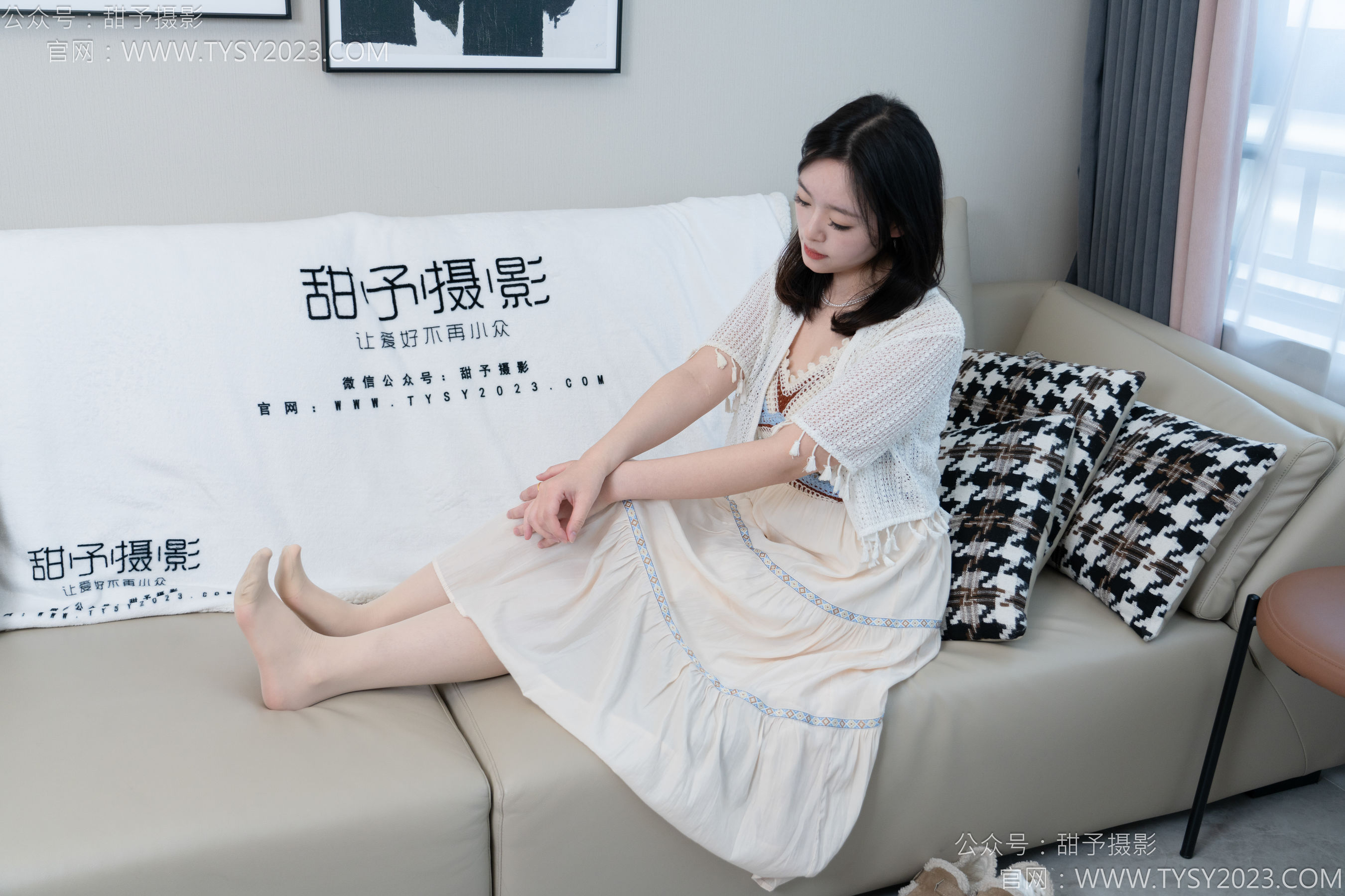 甜予摄影 No.173 小葵 - 棉鞋、白棉袜、薄肉丝/(135P)