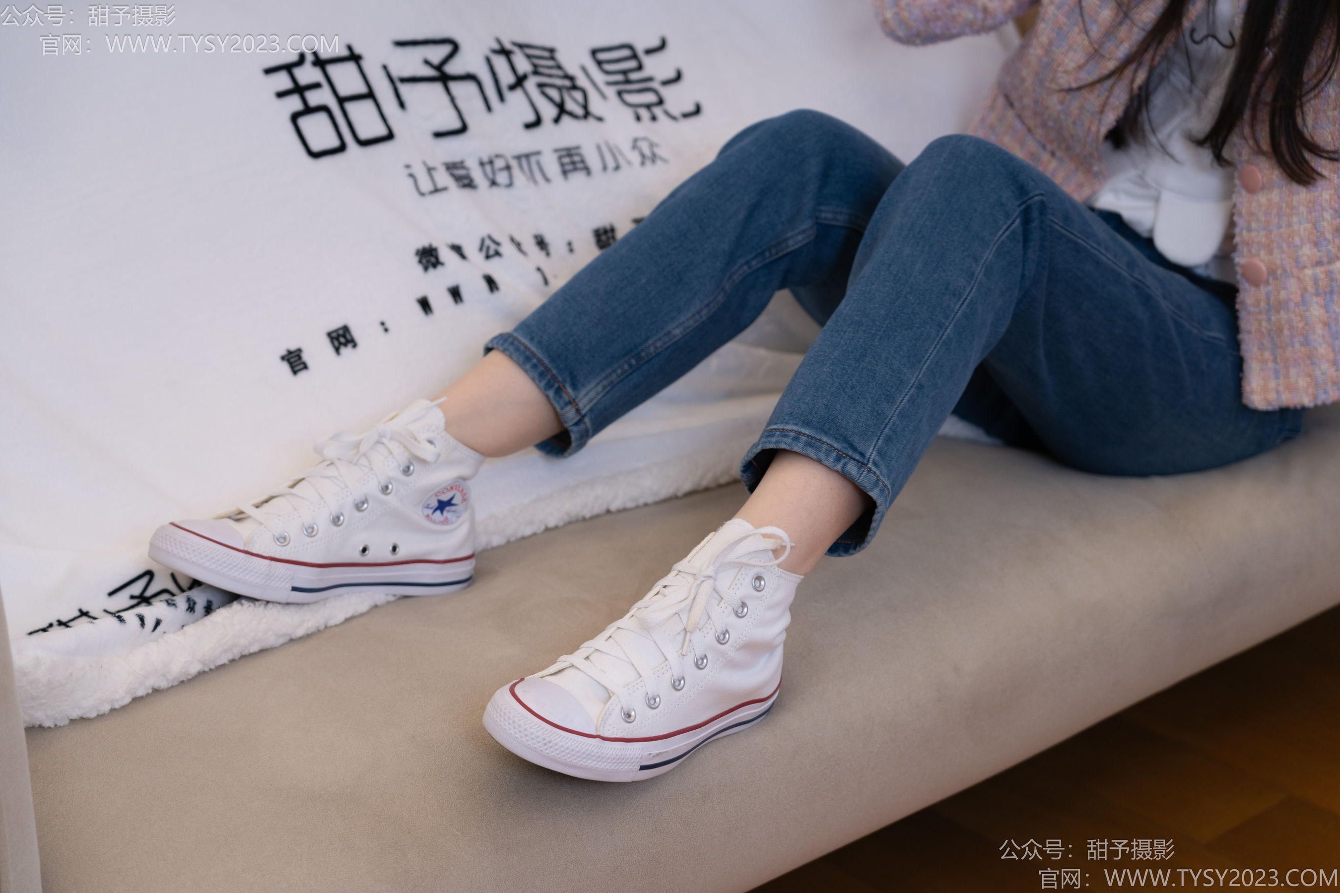 甜予摄影 No.189 璇璇 - 帆布鞋、裸足、抖腿剧情/(134P)