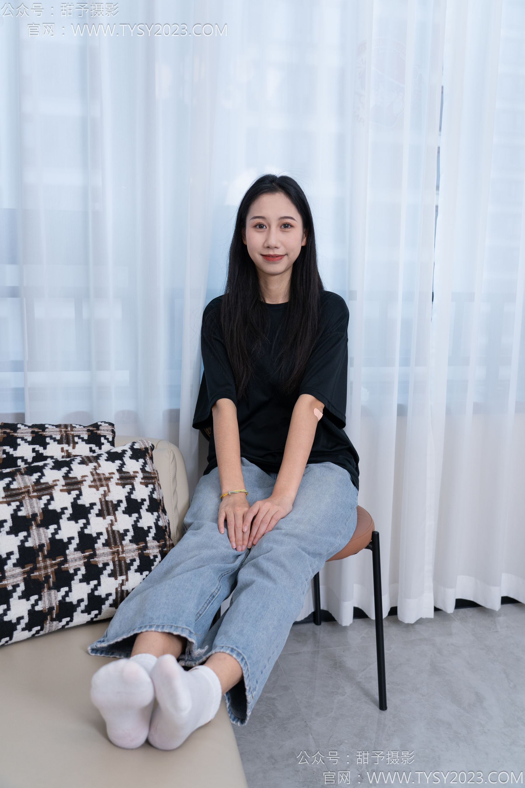 甜予摄影 No.163 娃娃 - 板鞋、白棉袜、裸足/(130P)